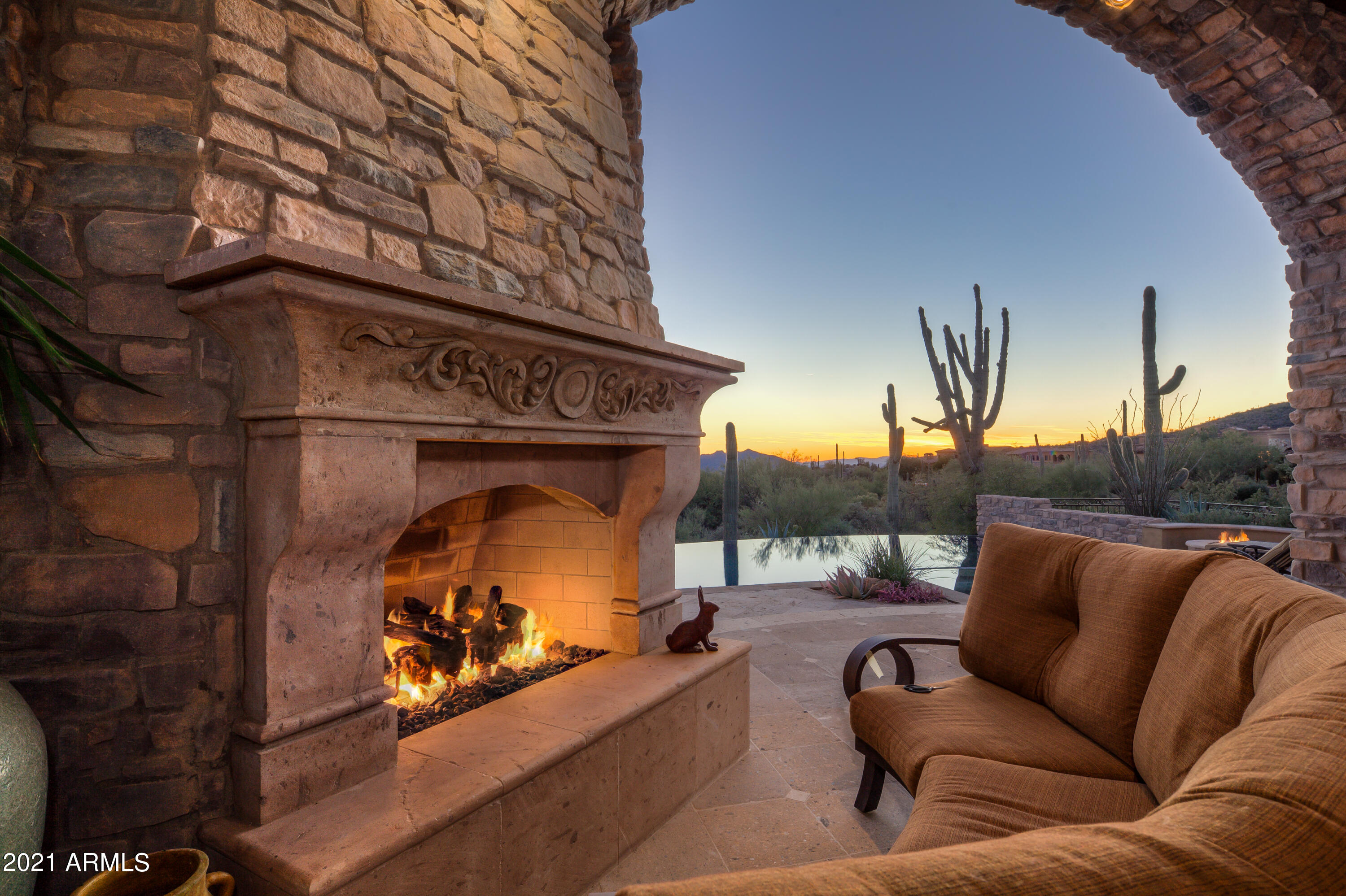 DESERT MOUNTAIN - Residential