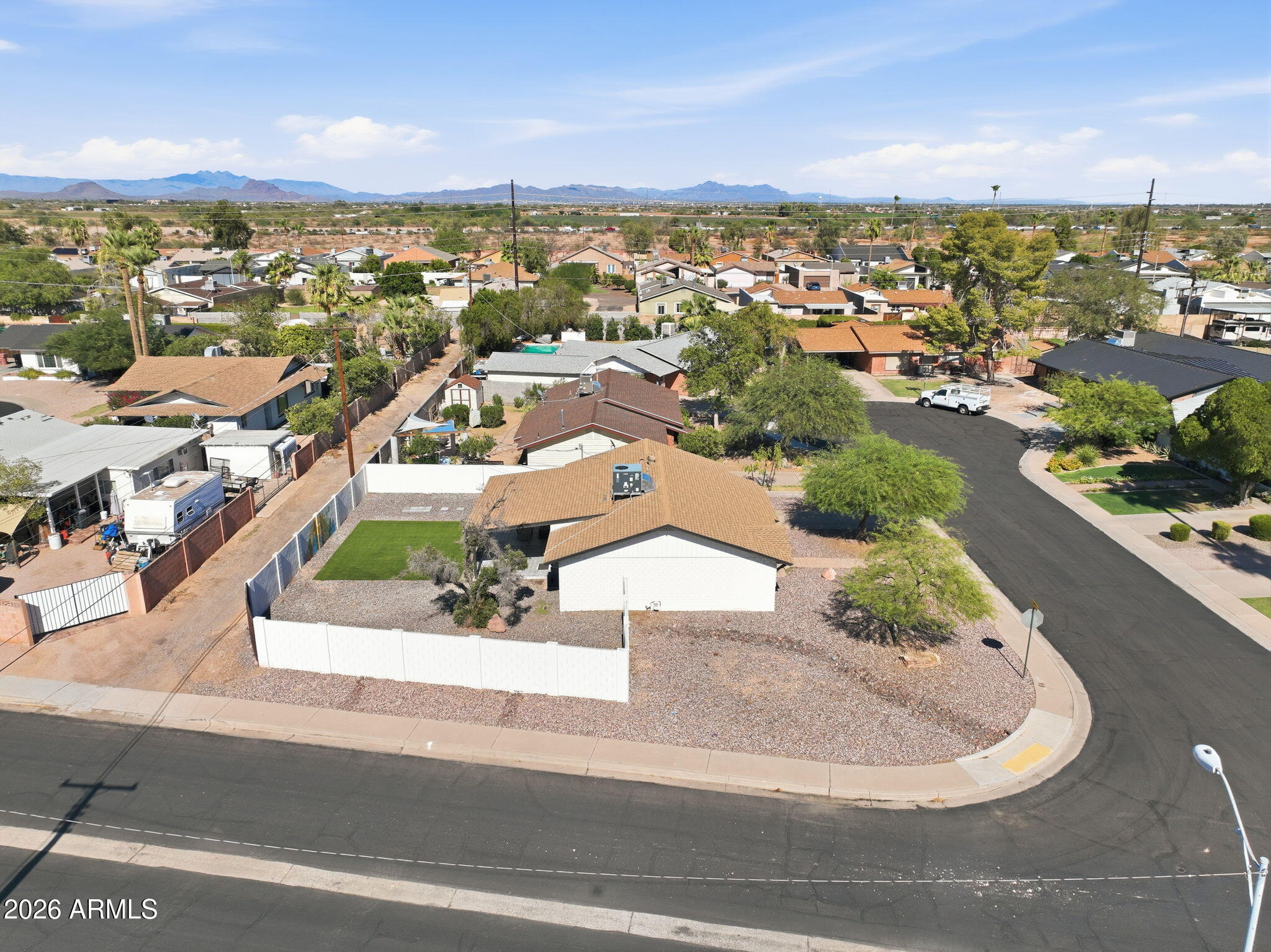 SCOTTSDALE ESTATES 11 LOTS 1966-2102 TR A - Residential