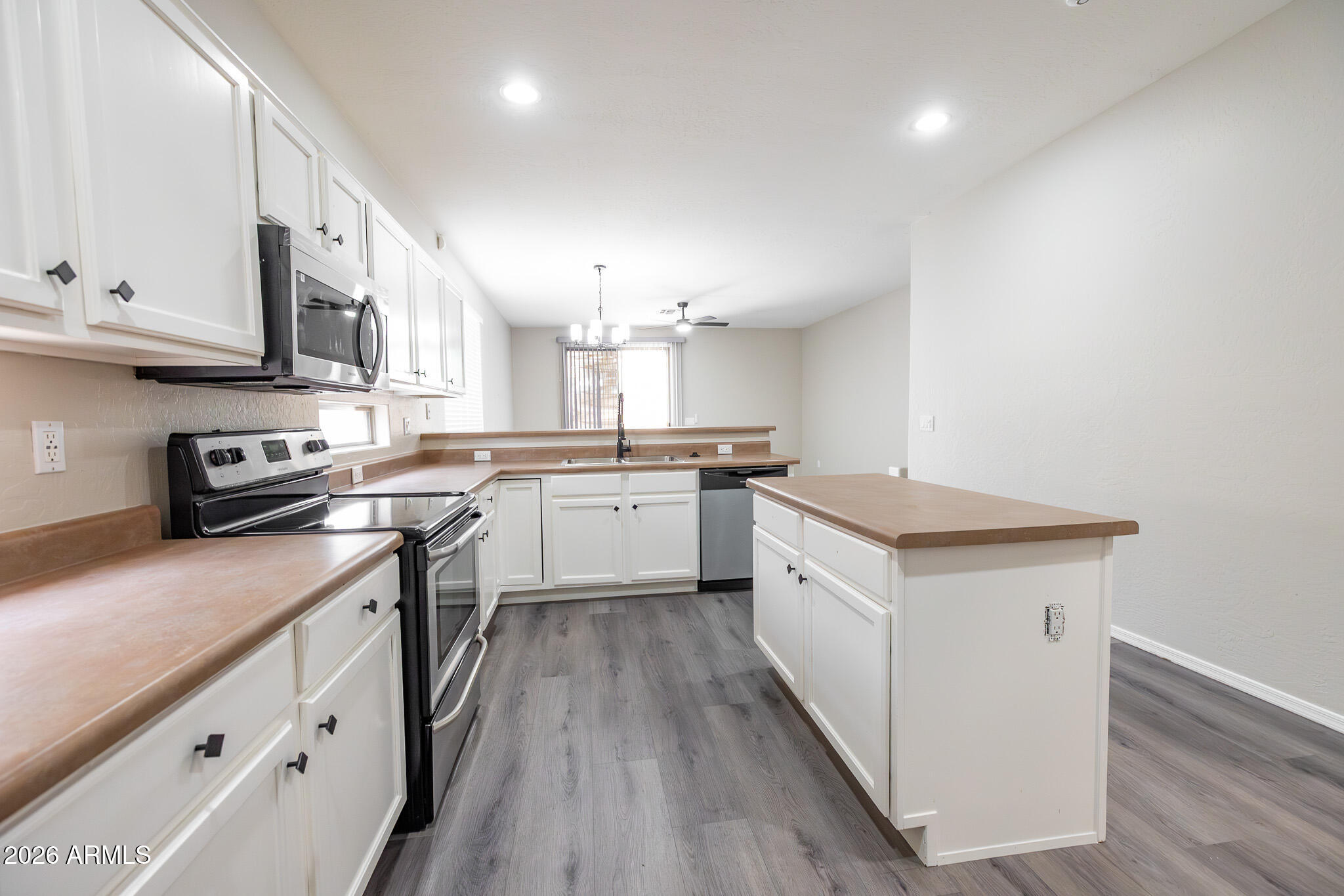 ASHLEY HEIGHTS - Residential