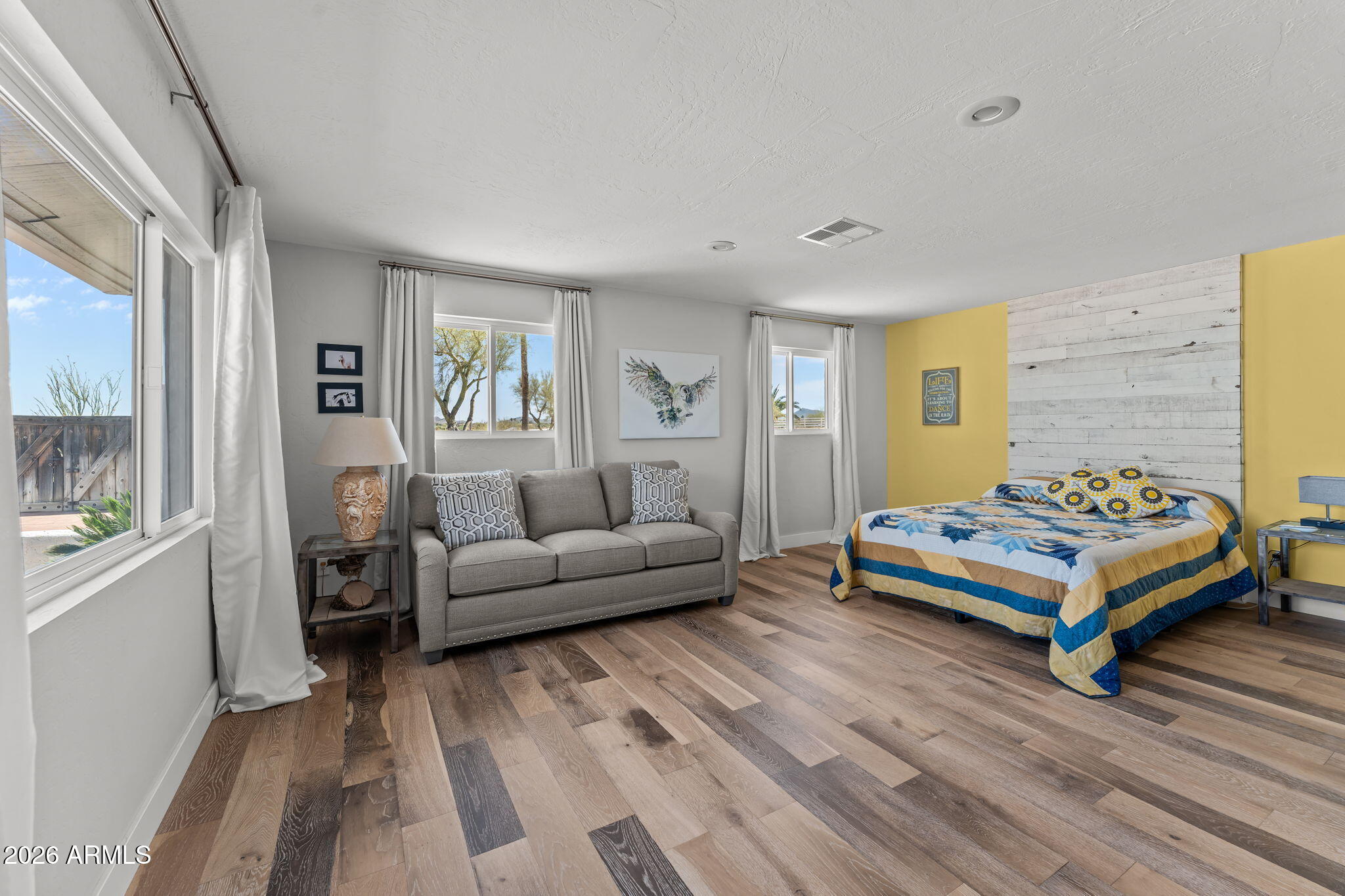 WICKENBURG COUNTRY CLUB ACRES - Residential