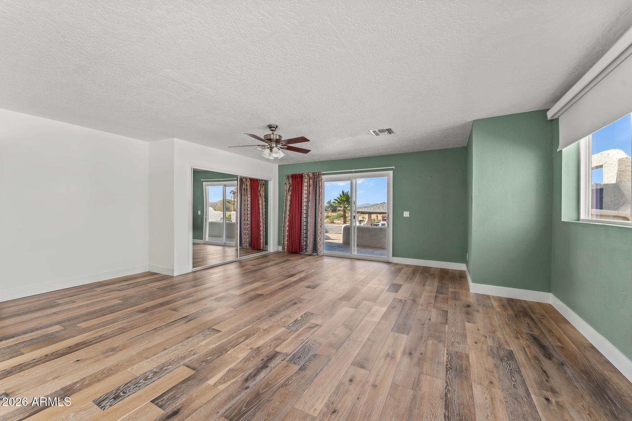 WICKENBURG COUNTRY CLUB ACRES - Residential