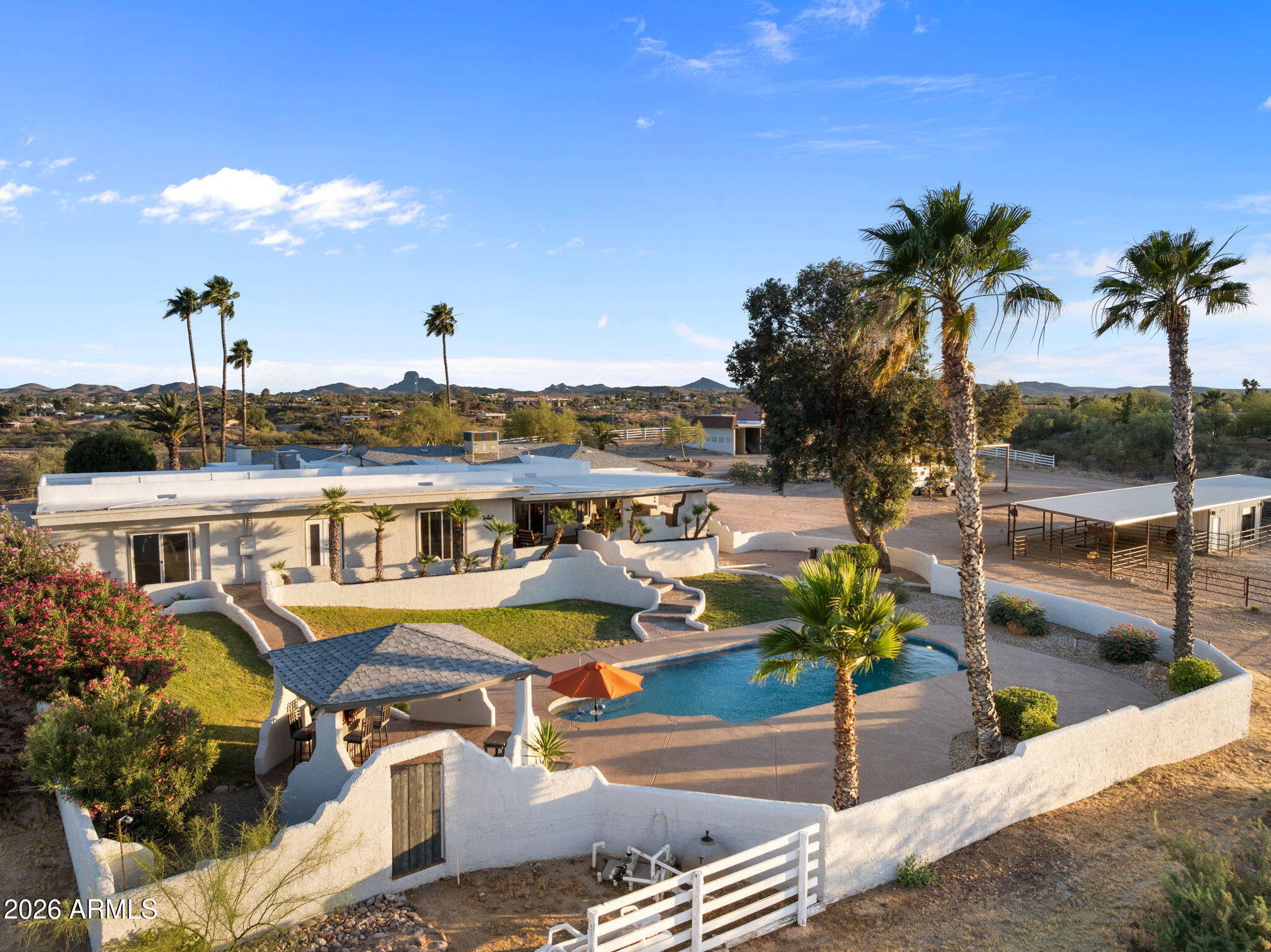 WICKENBURG COUNTRY CLUB ACRES - Residential
