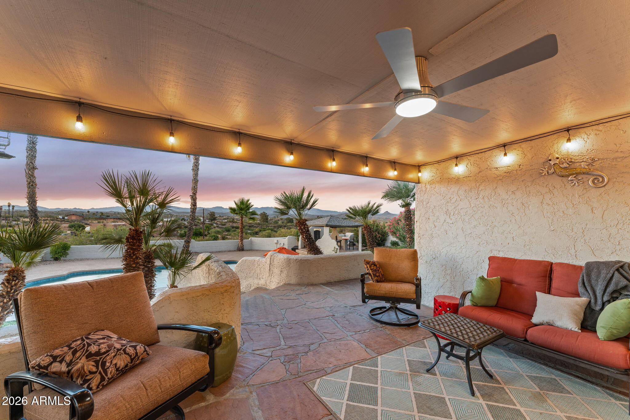 WICKENBURG COUNTRY CLUB ACRES - Residential