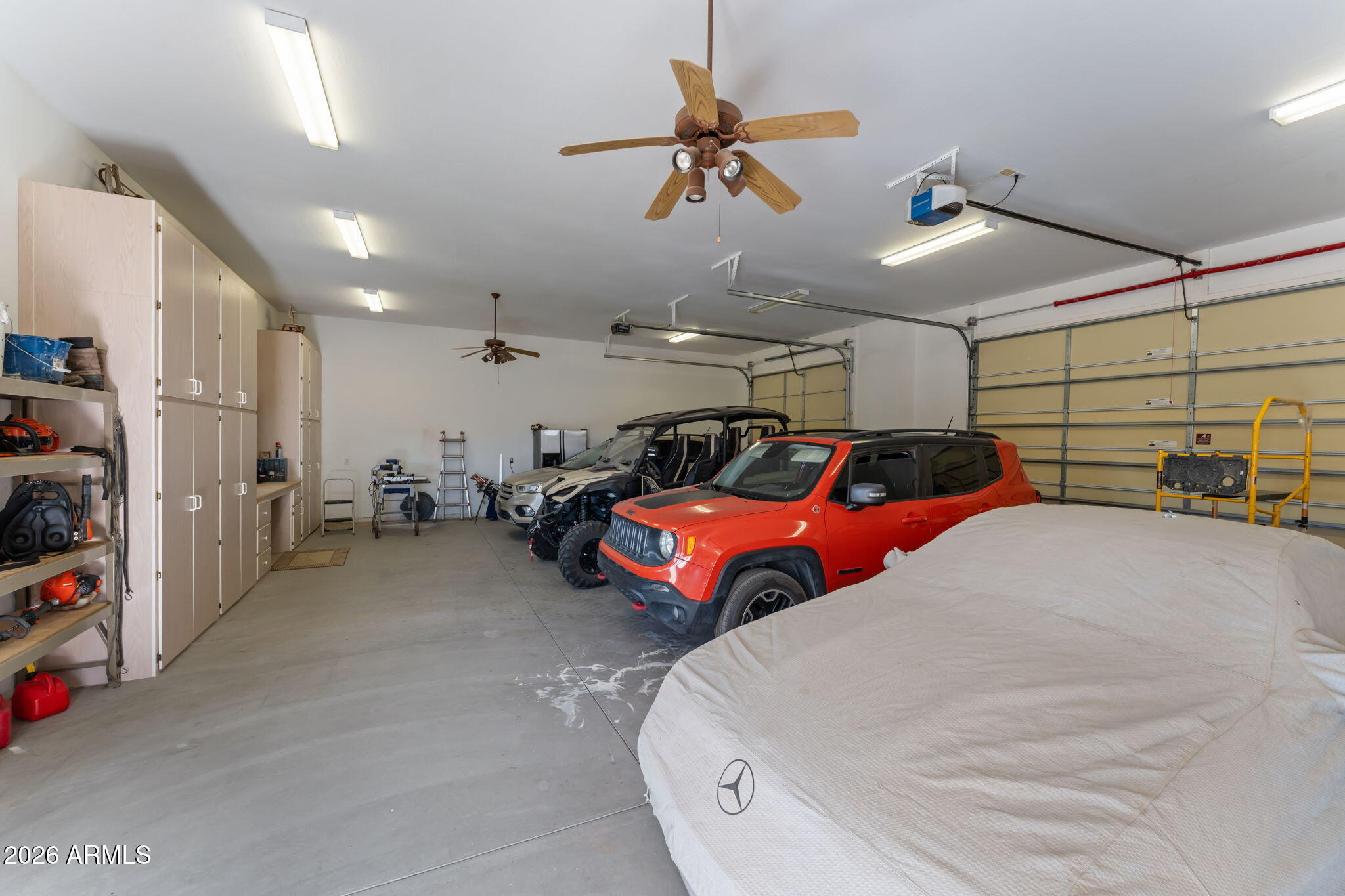 WICKENBURG COUNTRY CLUB ACRES - Residential