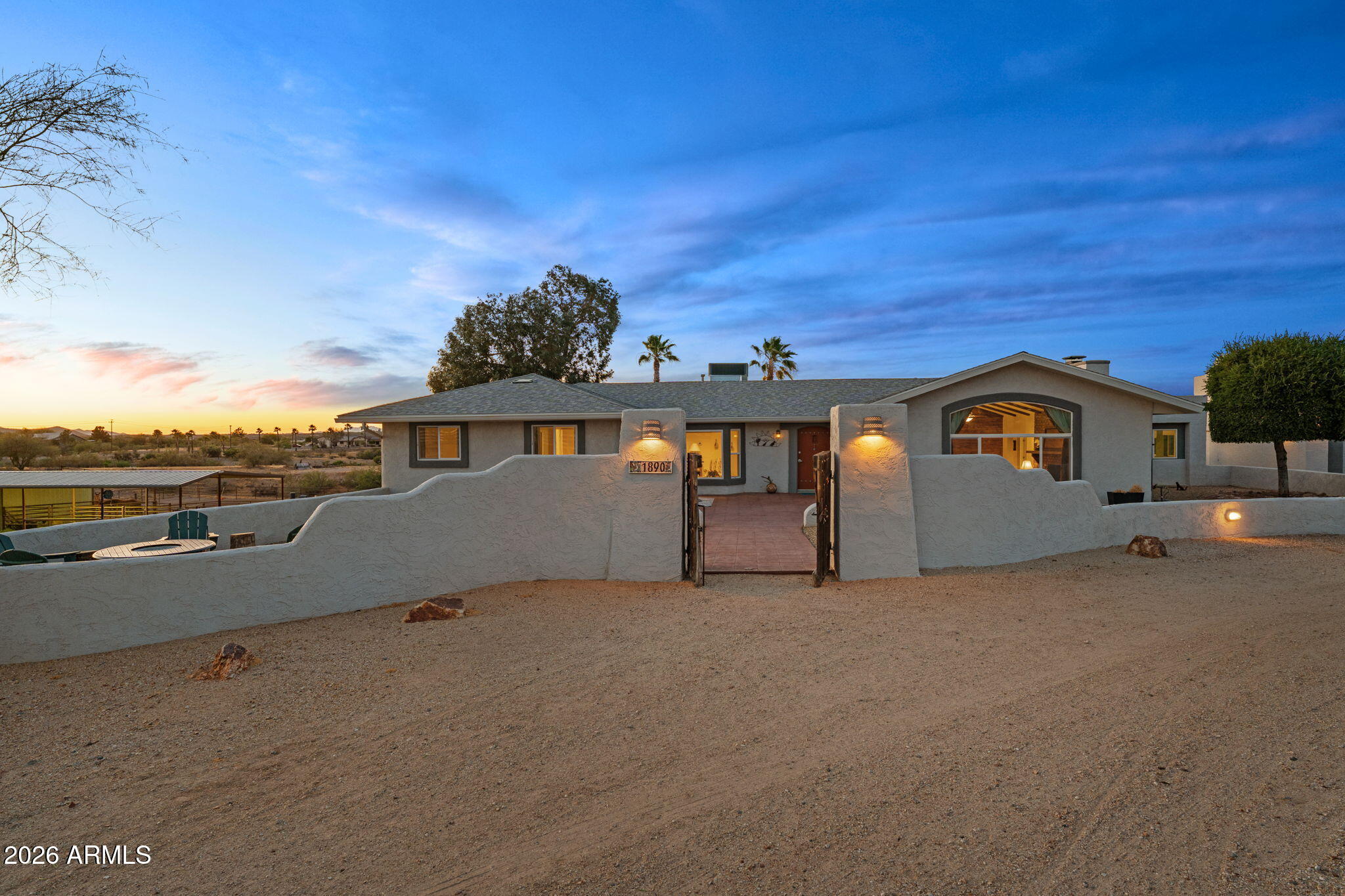 WICKENBURG COUNTRY CLUB ACRES - Residential