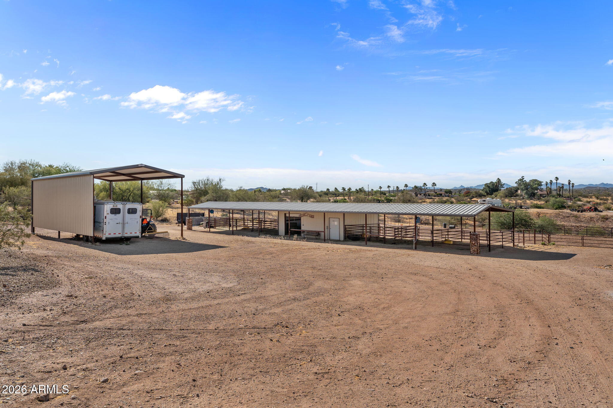 WICKENBURG COUNTRY CLUB ACRES - Residential