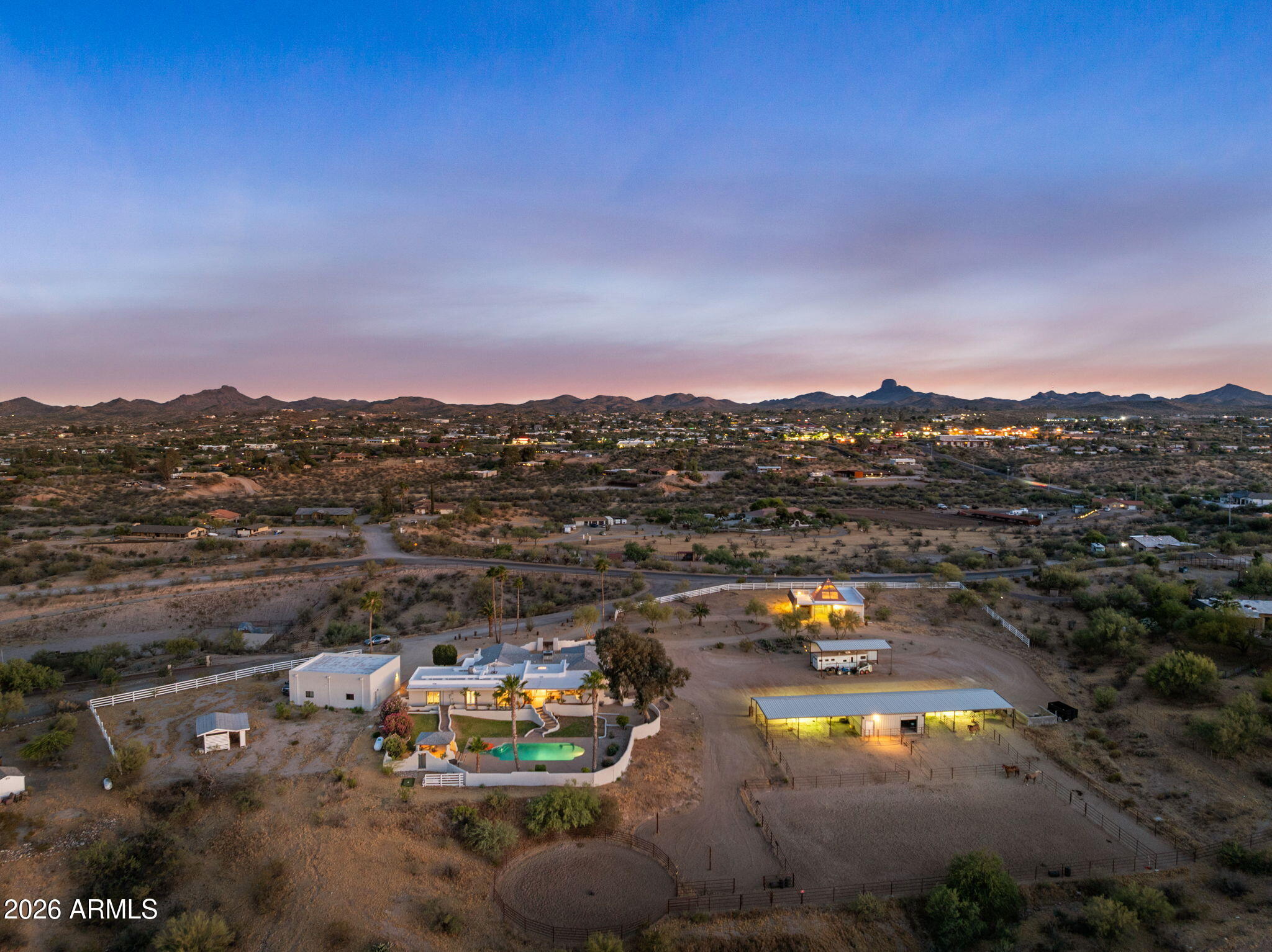 WICKENBURG COUNTRY CLUB ACRES - Residential