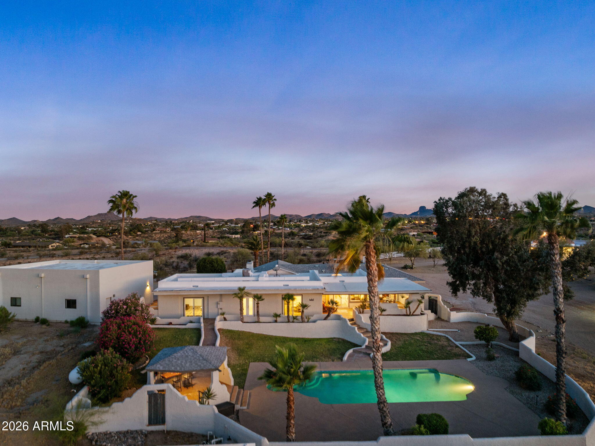 WICKENBURG COUNTRY CLUB ACRES - Residential