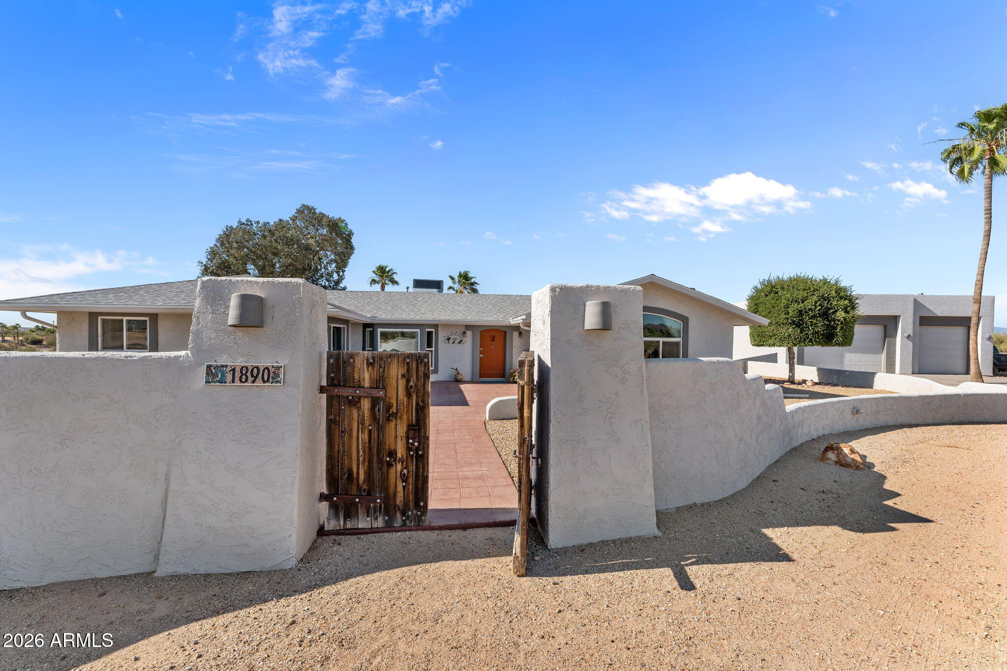 WICKENBURG COUNTRY CLUB ACRES - Residential
