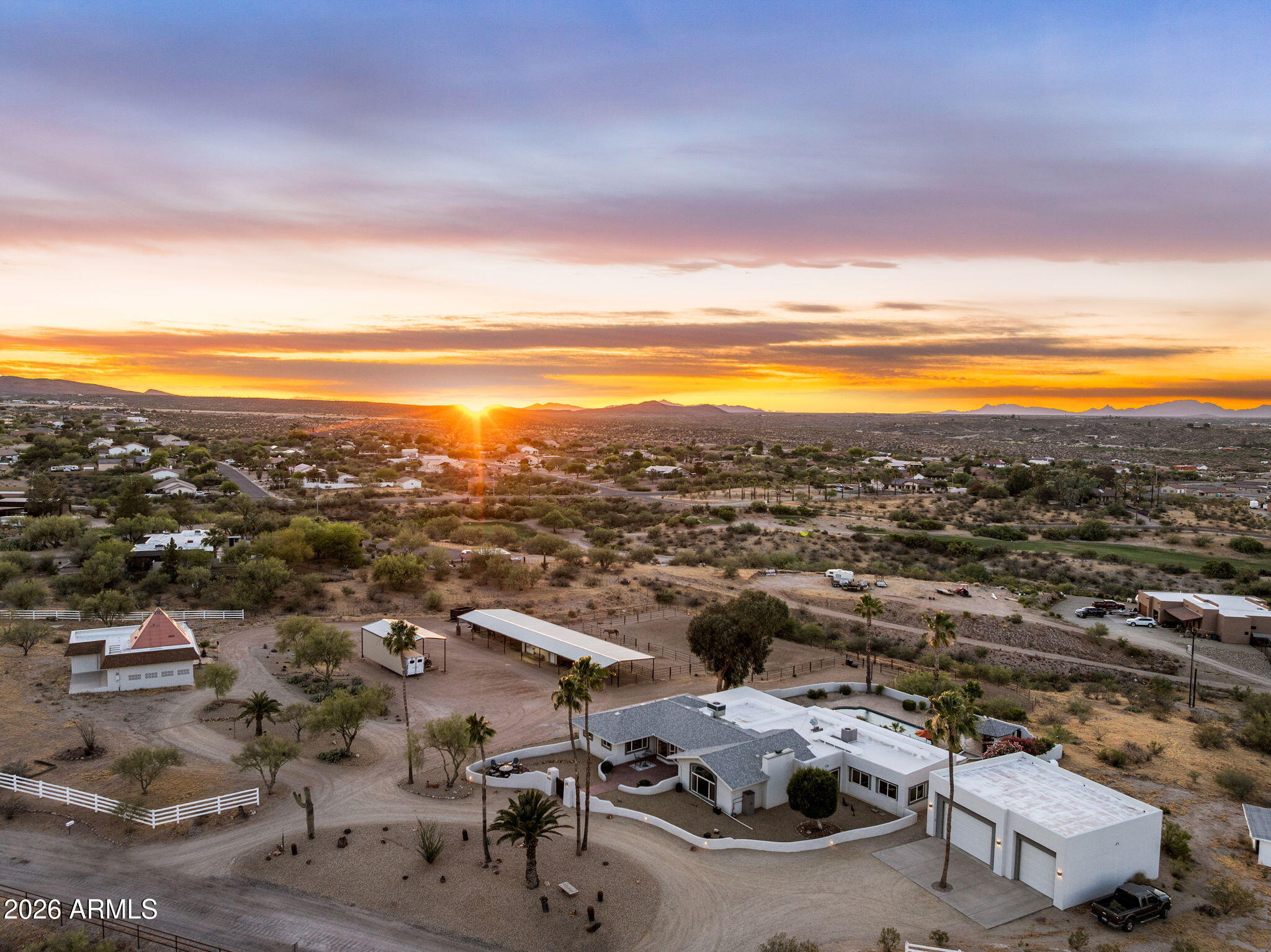 WICKENBURG COUNTRY CLUB ACRES - Residential