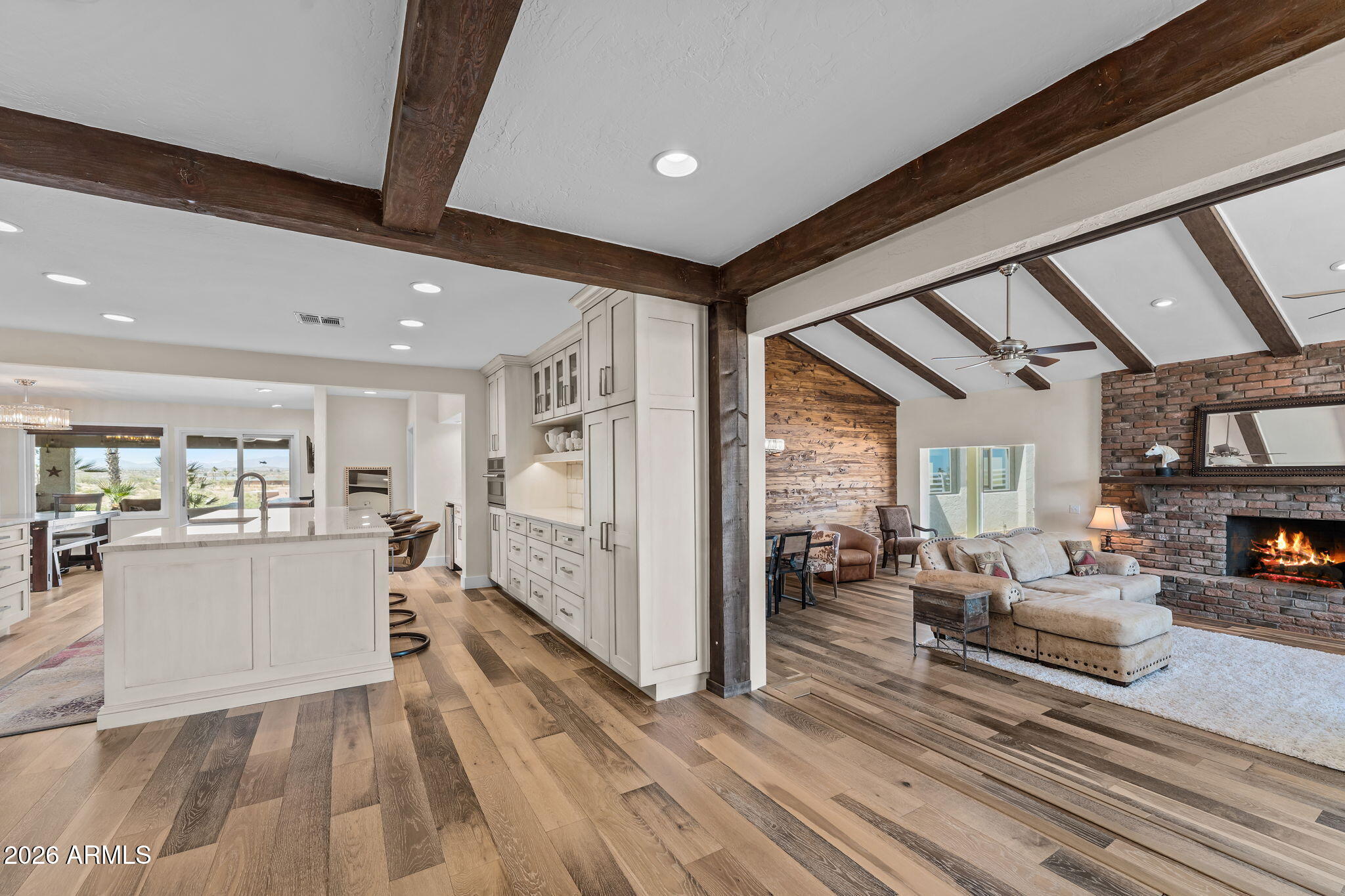 WICKENBURG COUNTRY CLUB ACRES - Residential