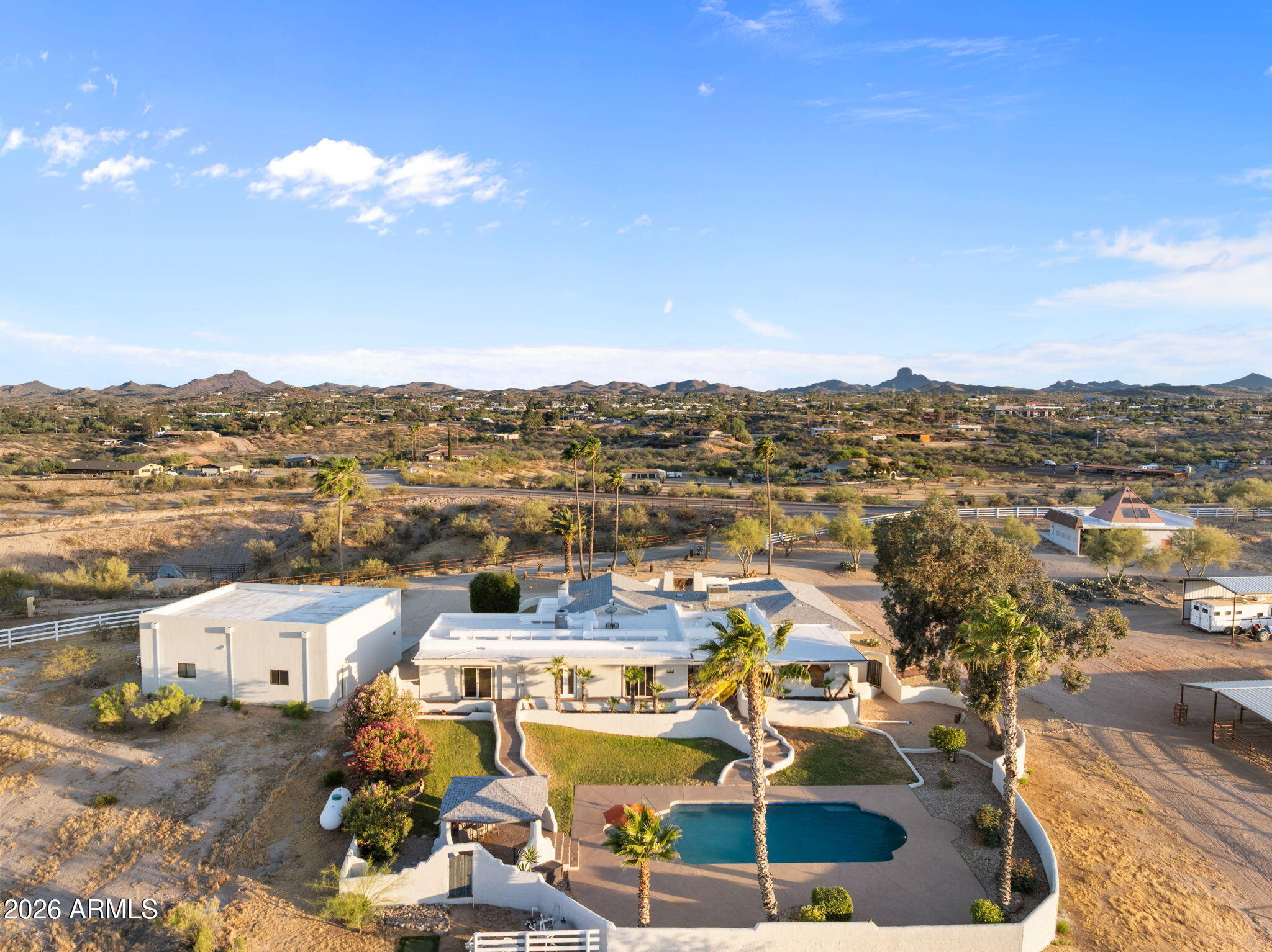 WICKENBURG COUNTRY CLUB ACRES - Residential