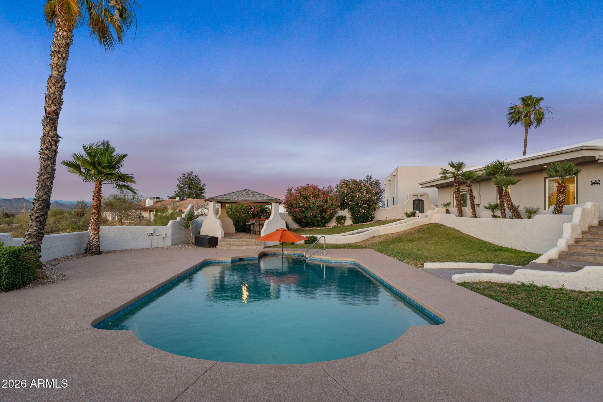 WICKENBURG COUNTRY CLUB ACRES - Residential