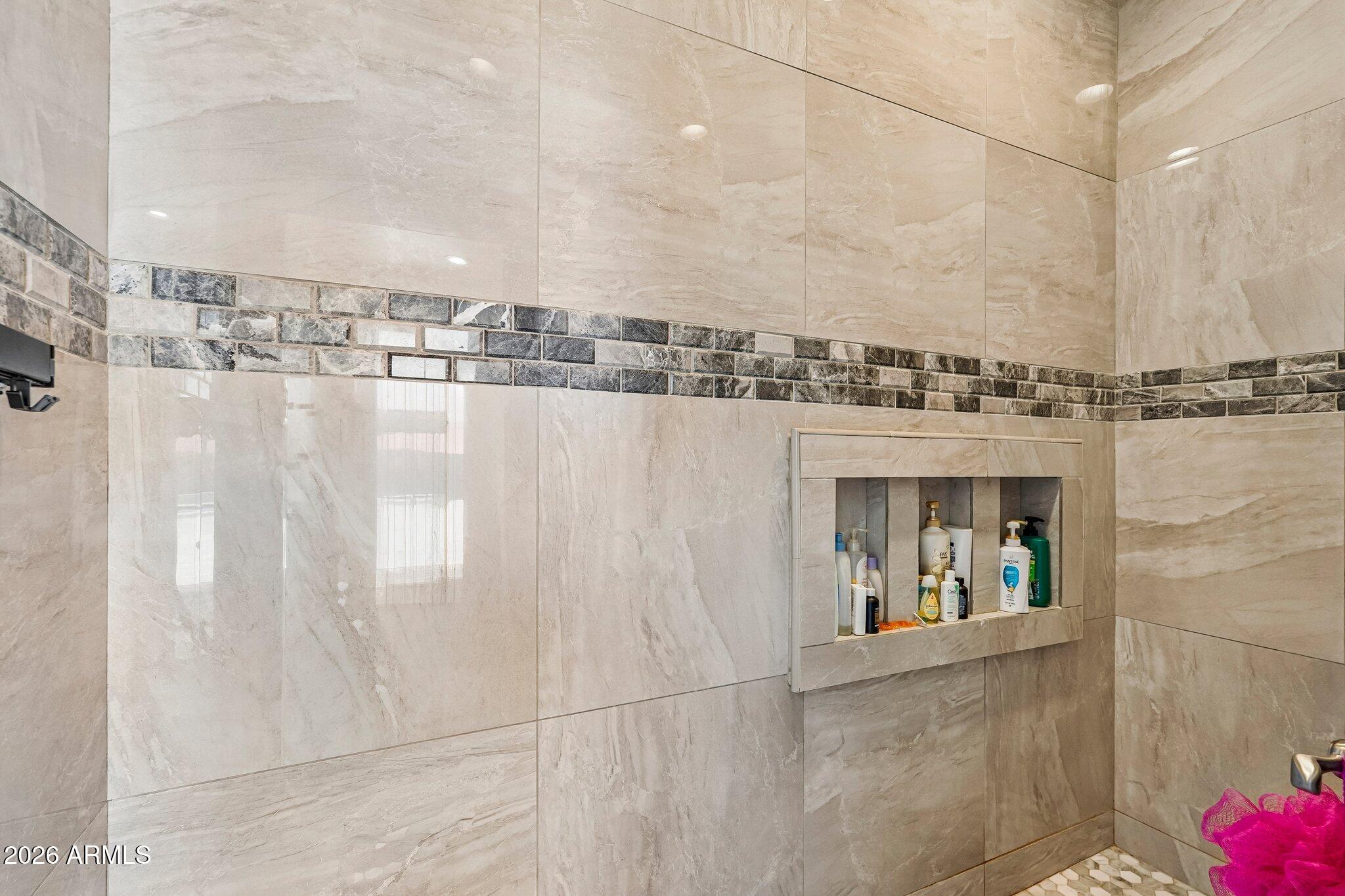 TWELVE OAKS ESTATES - Residential
