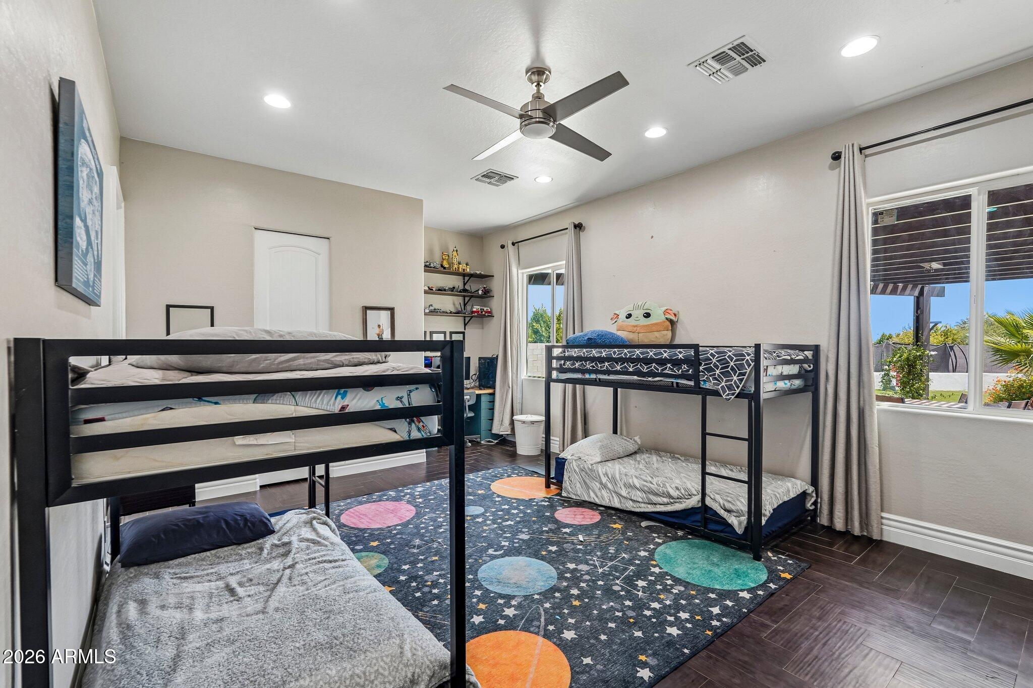 TWELVE OAKS ESTATES - Residential