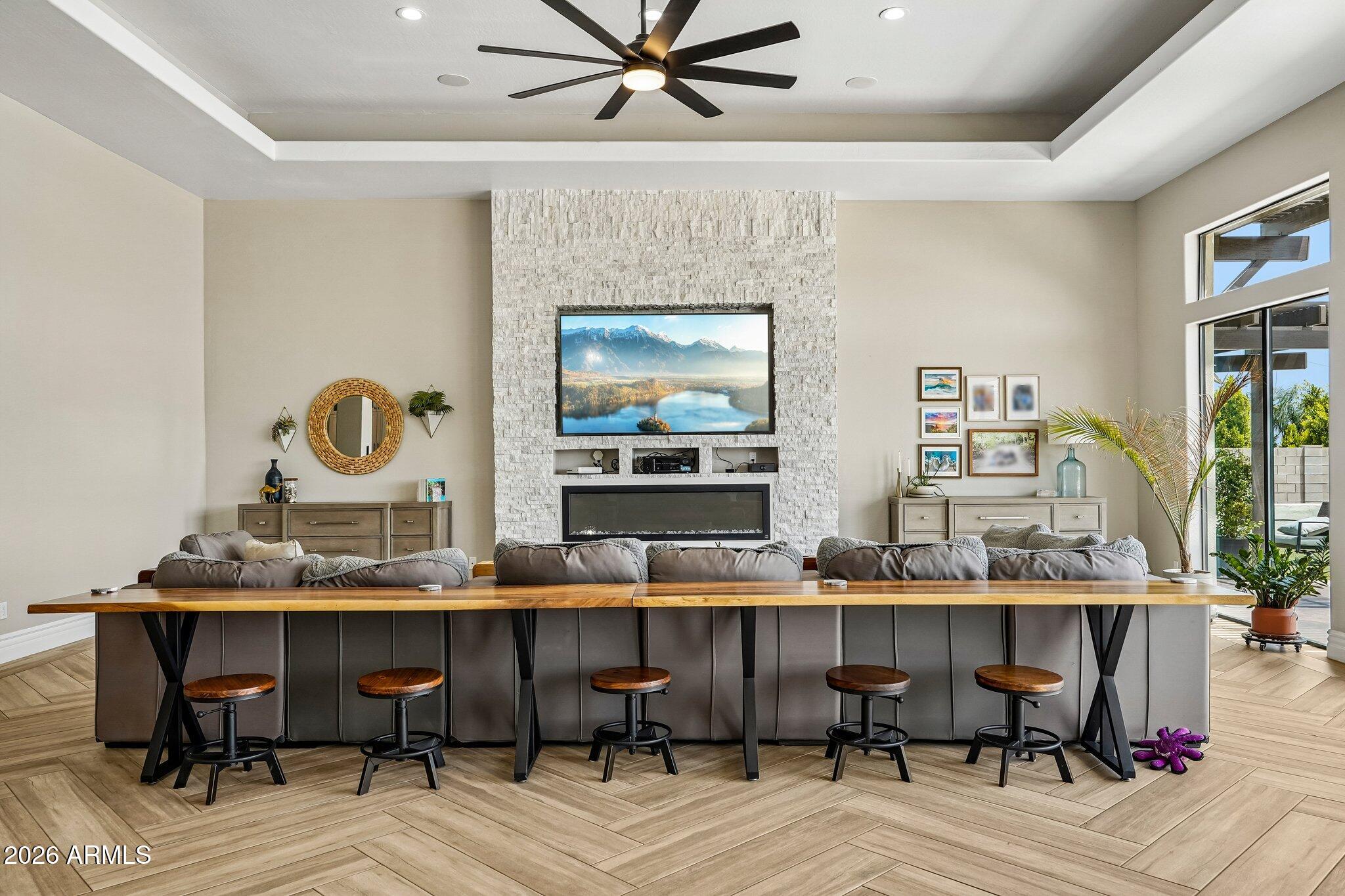 TWELVE OAKS ESTATES - Residential