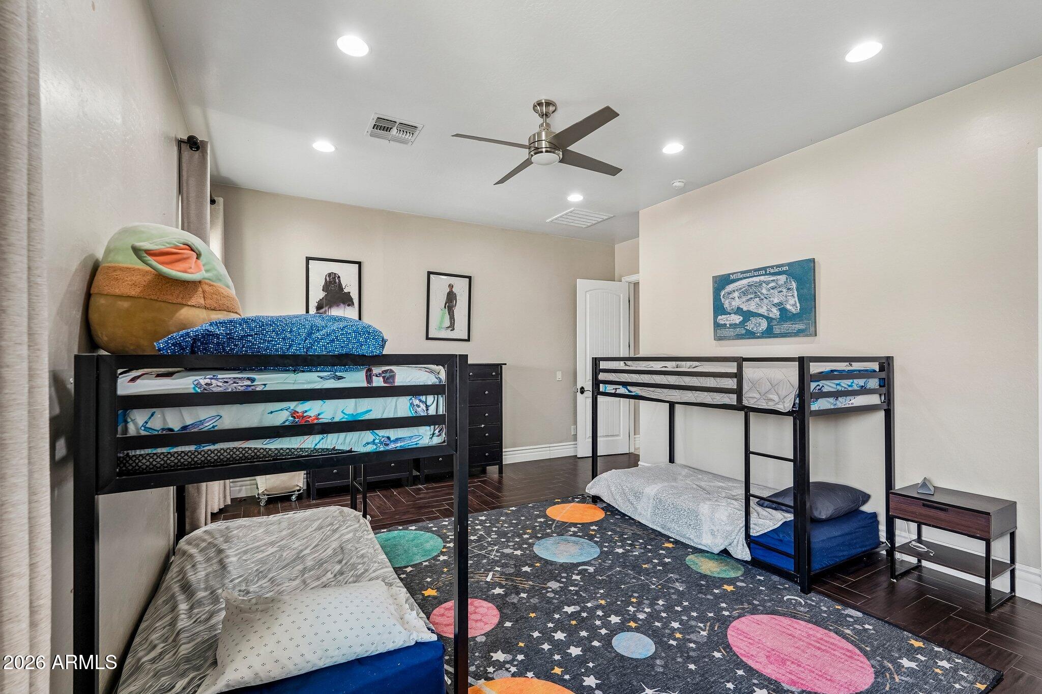 TWELVE OAKS ESTATES - Residential