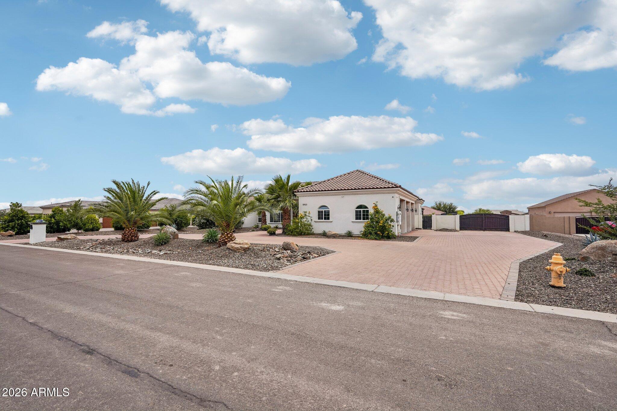 TWELVE OAKS ESTATES - Residential