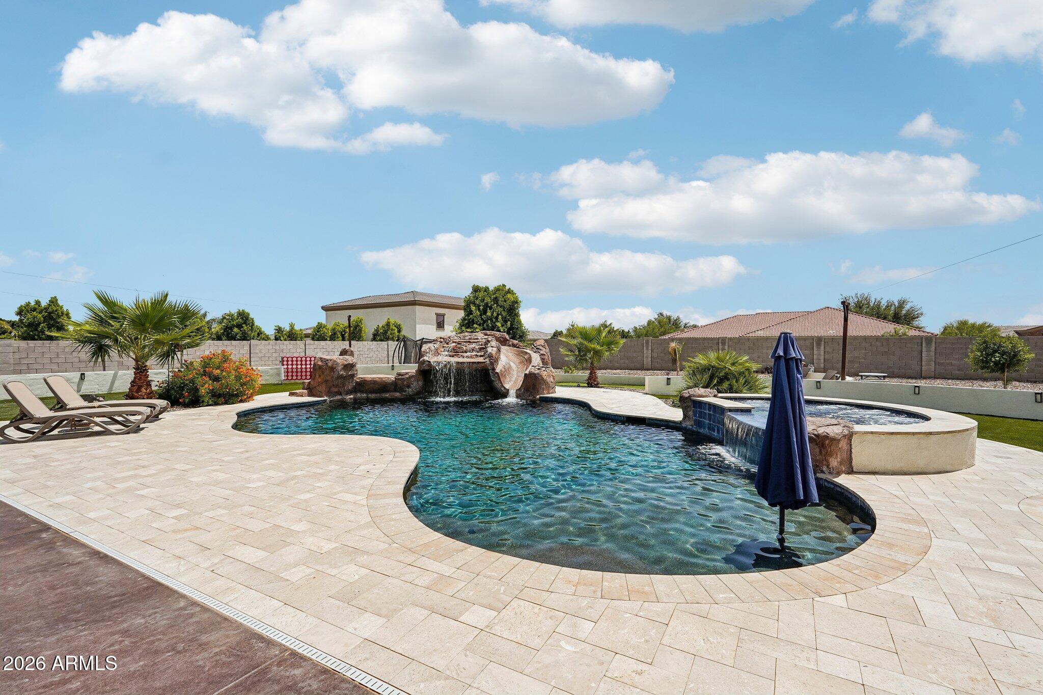 TWELVE OAKS ESTATES - Residential