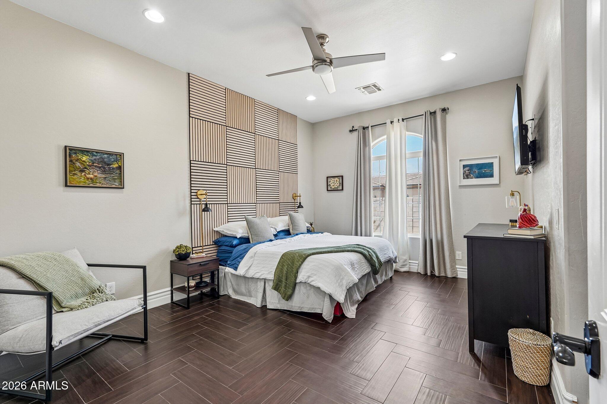 TWELVE OAKS ESTATES - Residential