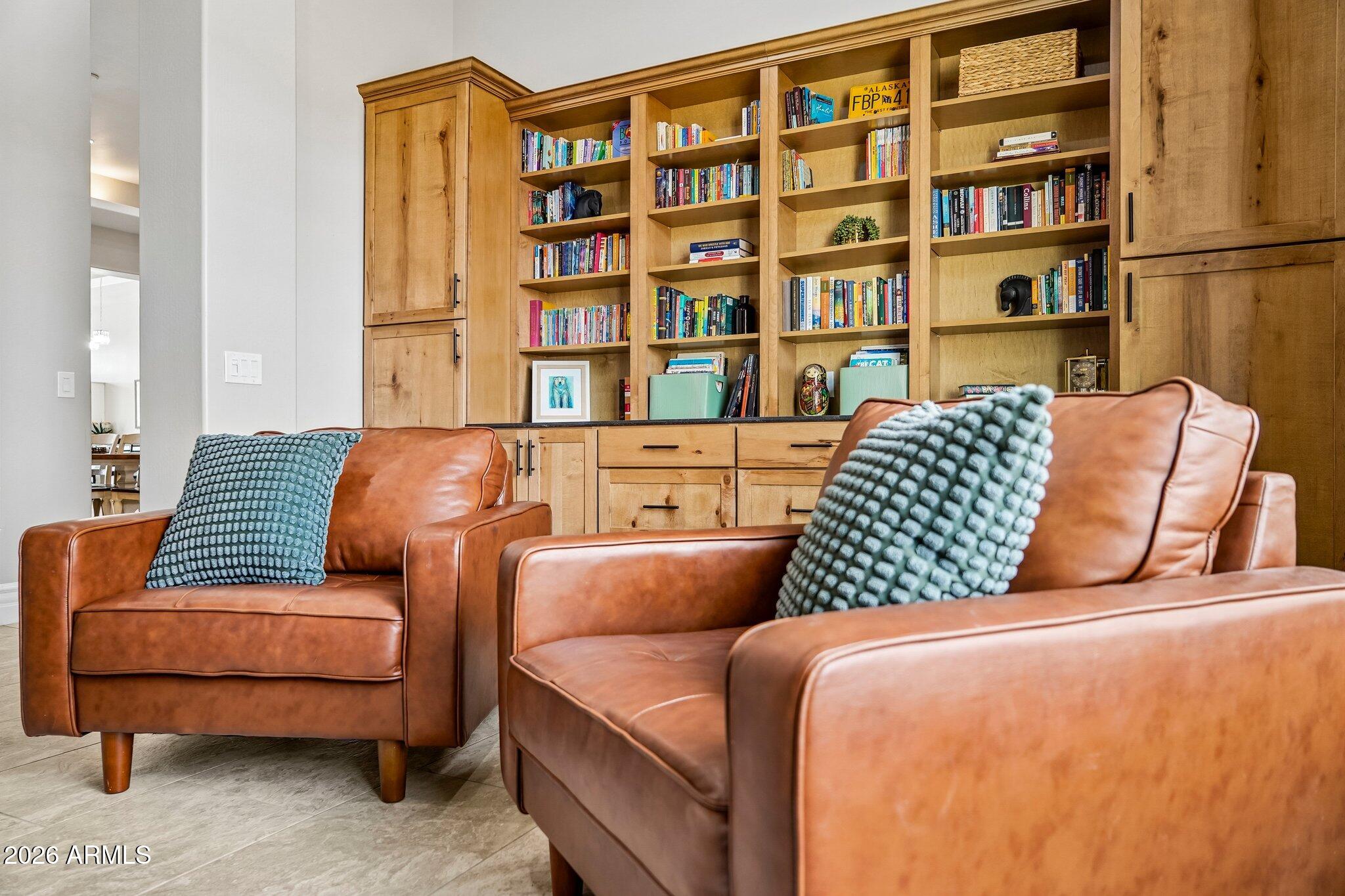 TWELVE OAKS ESTATES - Residential