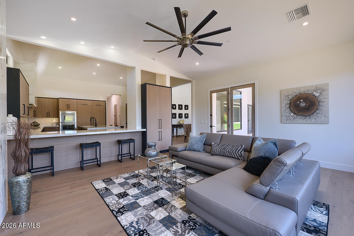 PINNACLE PEAK VISTAS 2 LOT 1-25 - Residential