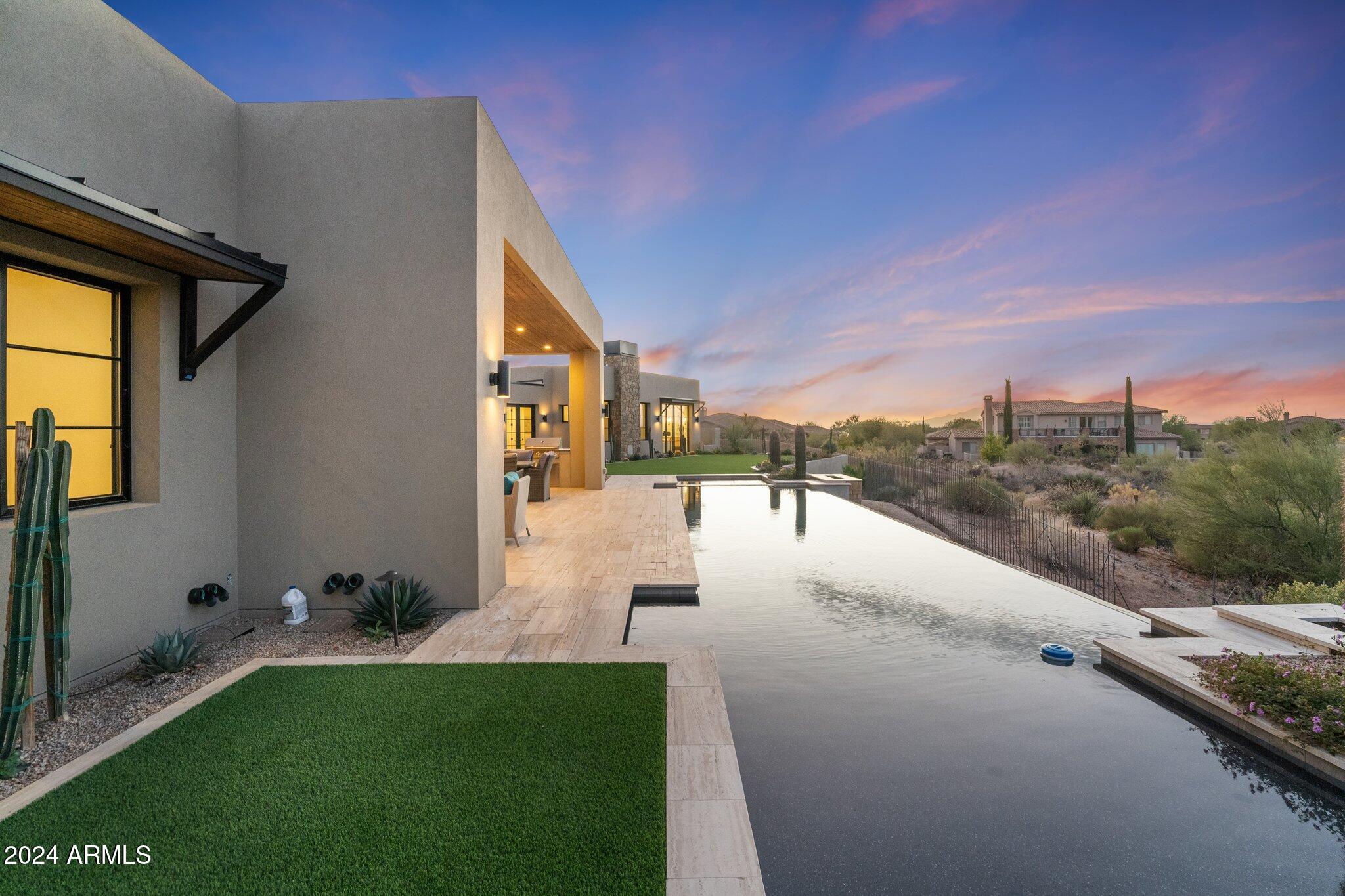 Mirabel Club - Residential