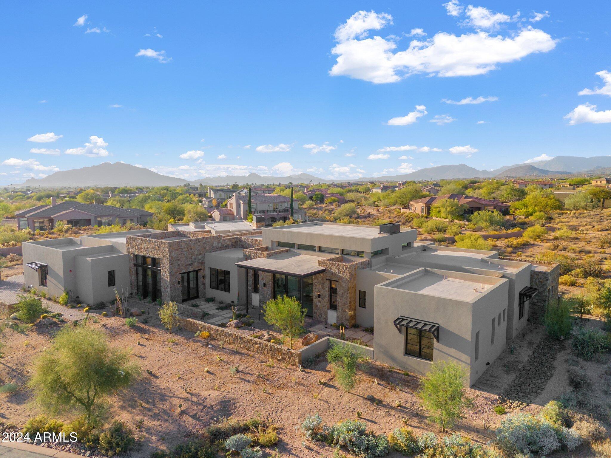 Mirabel Club - Residential