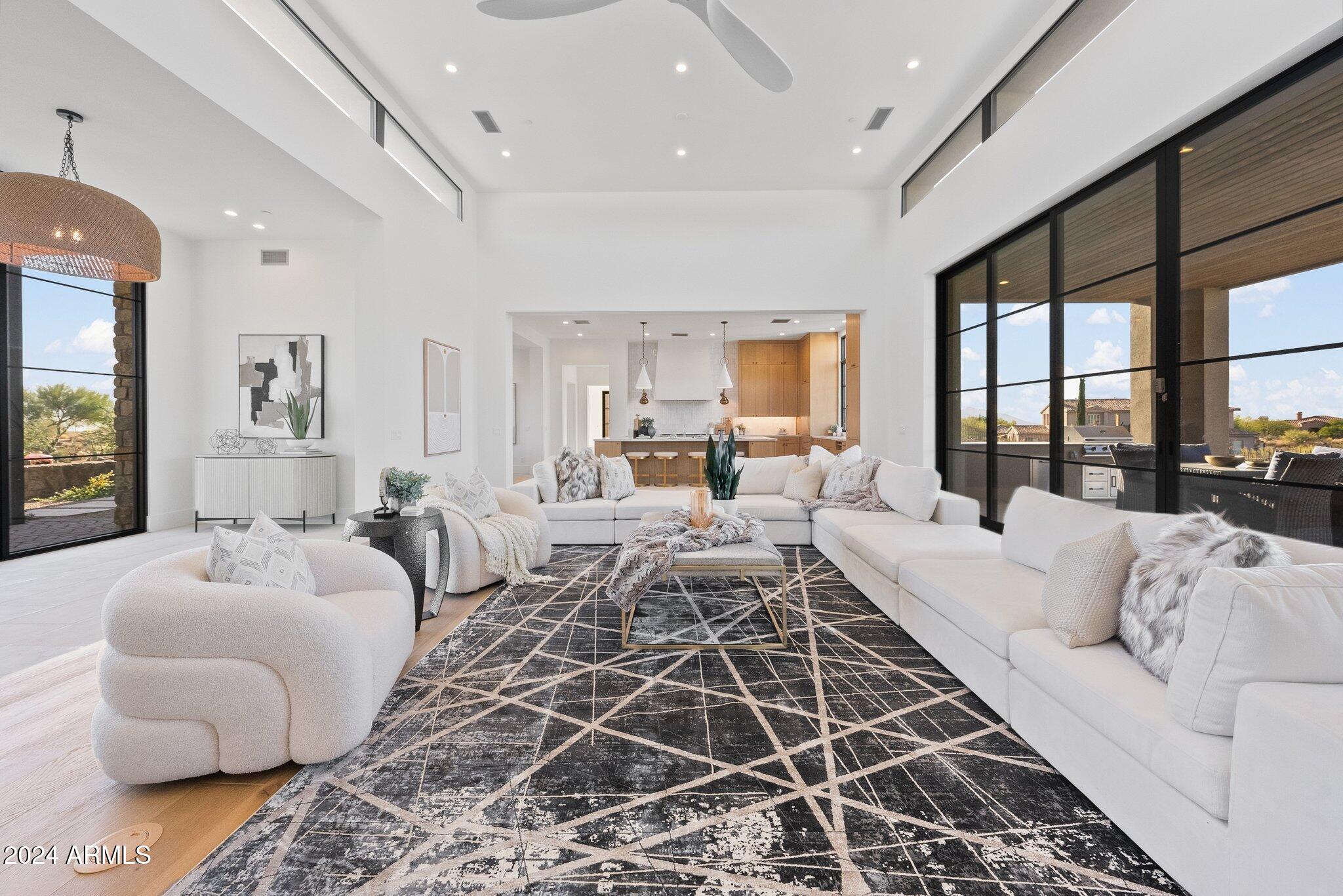 Mirabel Club - Residential