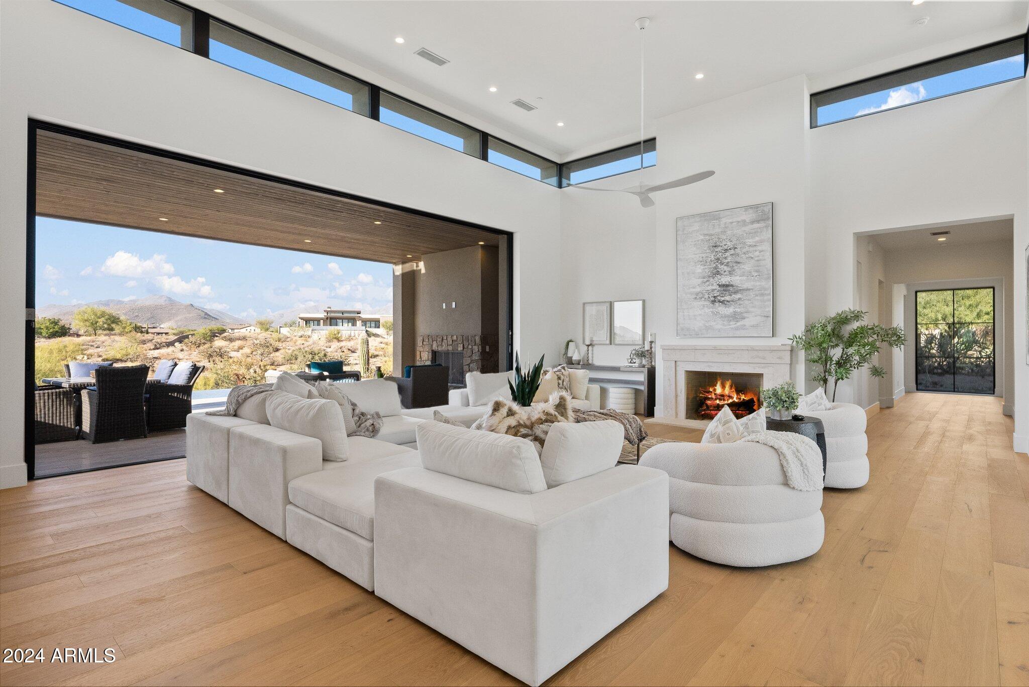 Mirabel Club - Residential