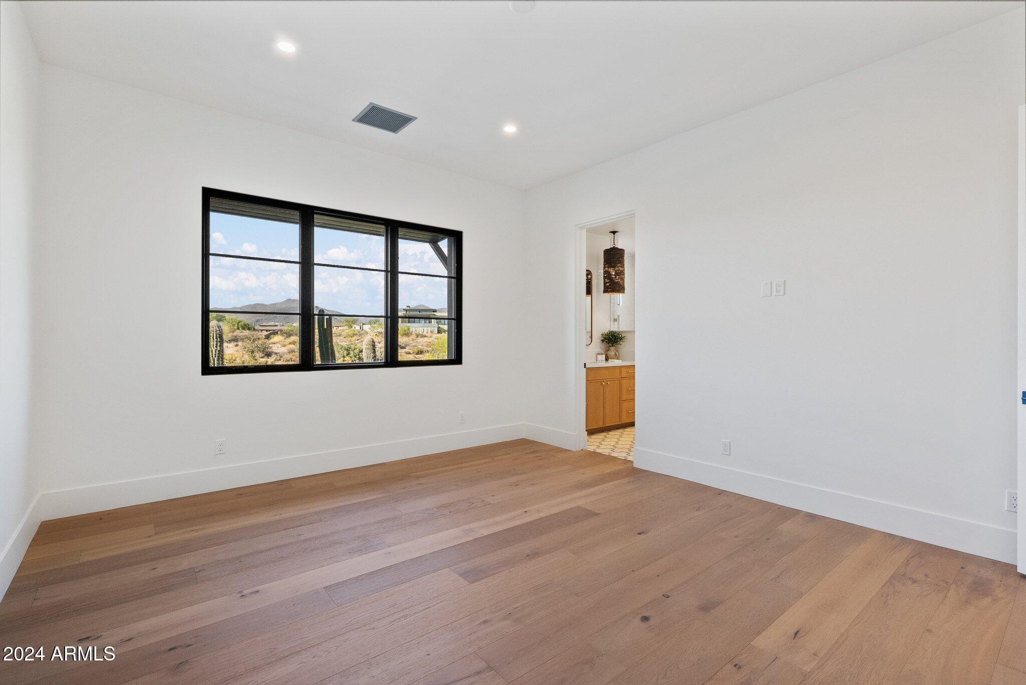 Mirabel Club - Residential