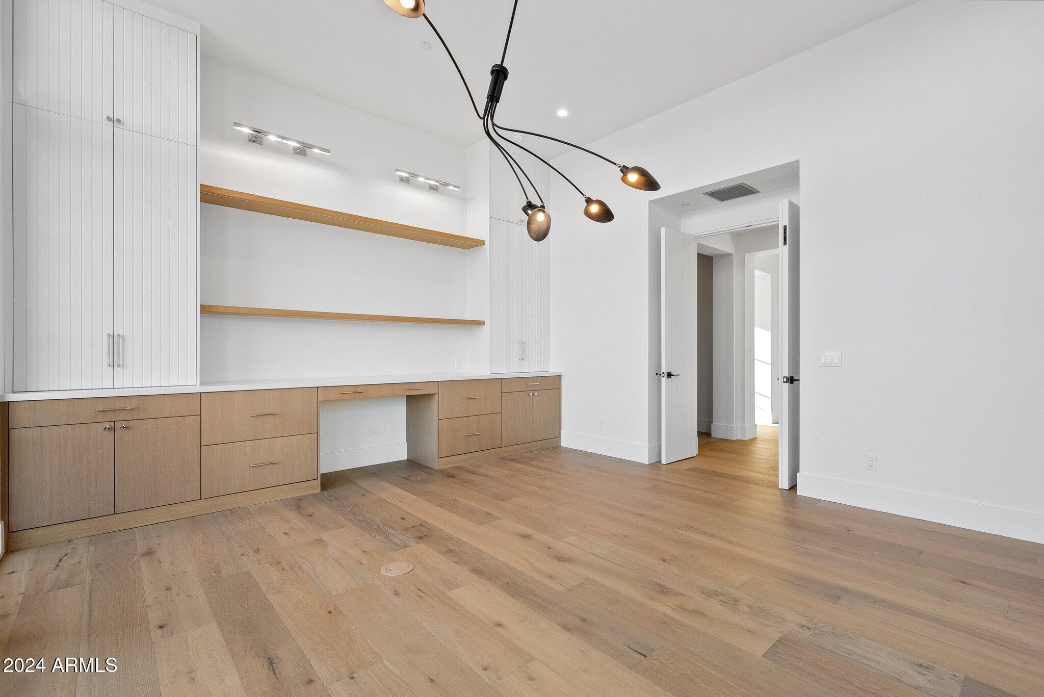 Mirabel Club - Residential
