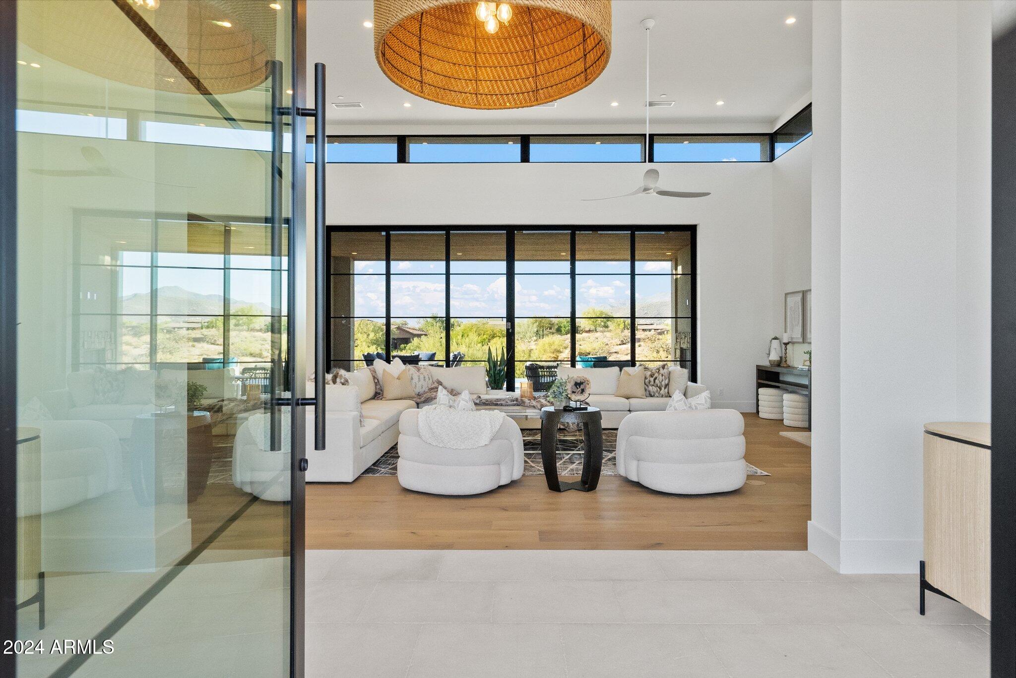 Mirabel Club - Residential