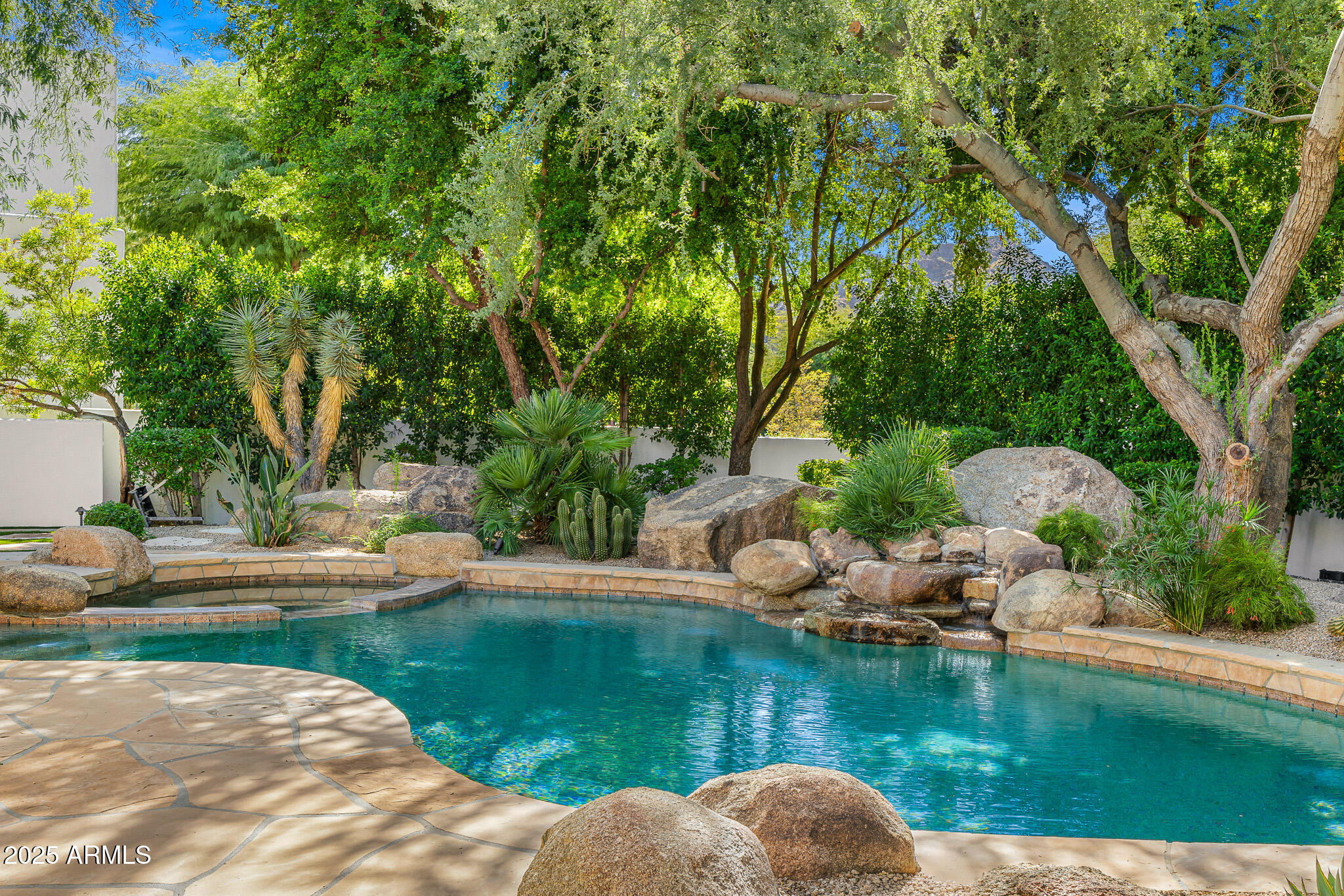 MERRILL CANTATIERRA LOT 1-49 PUT STS IND BEND WASH - Residential