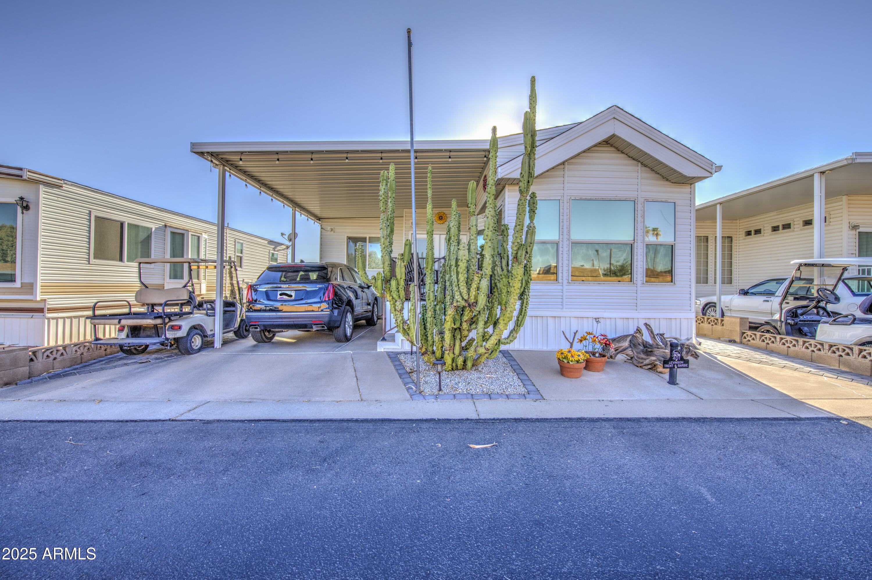 CARRIAGE MANOR RV RESORT - Residential
