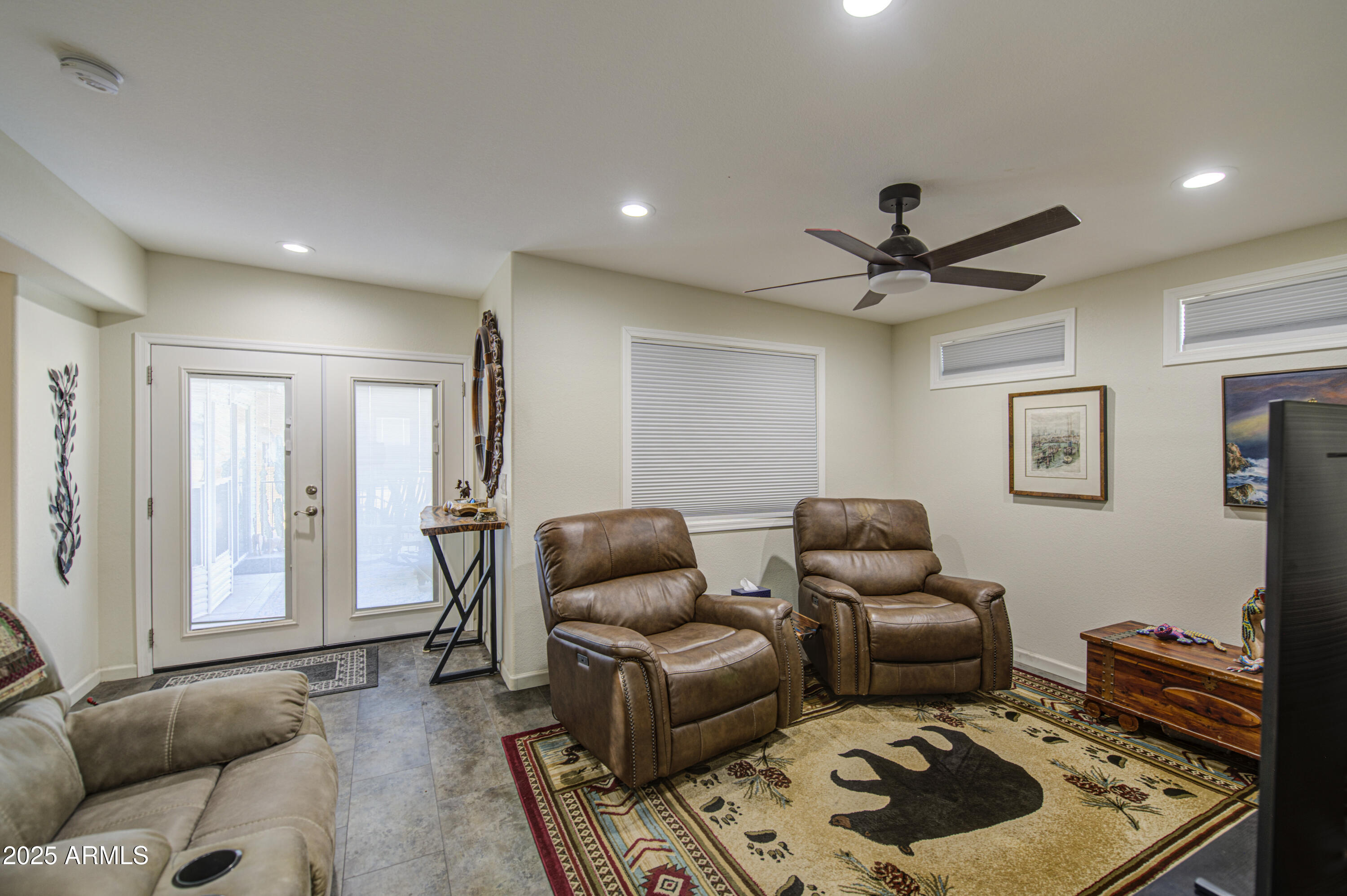 CARRIAGE MANOR RV RESORT - Residential
