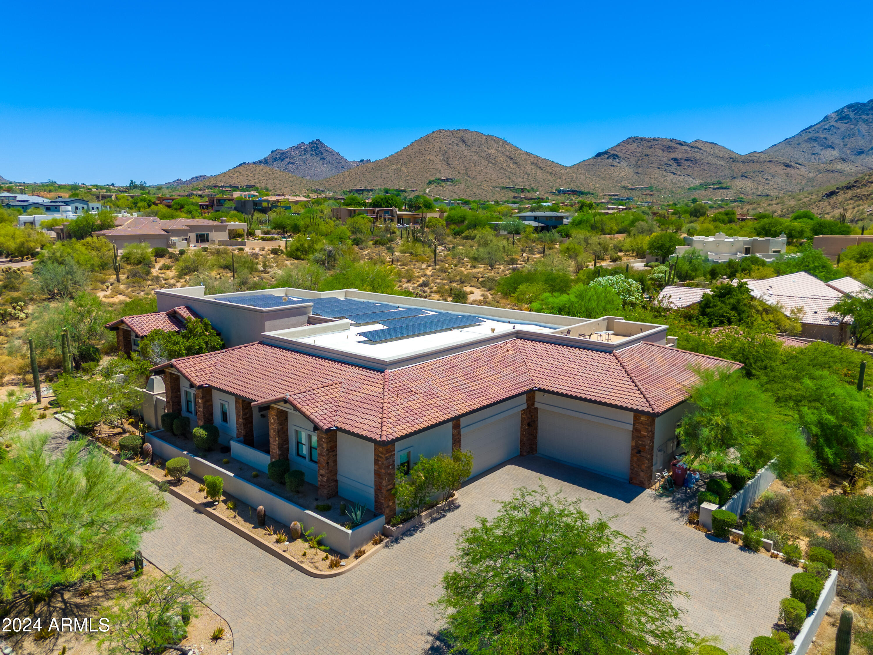 PINNACLE PEAK VISTAS III - Residential