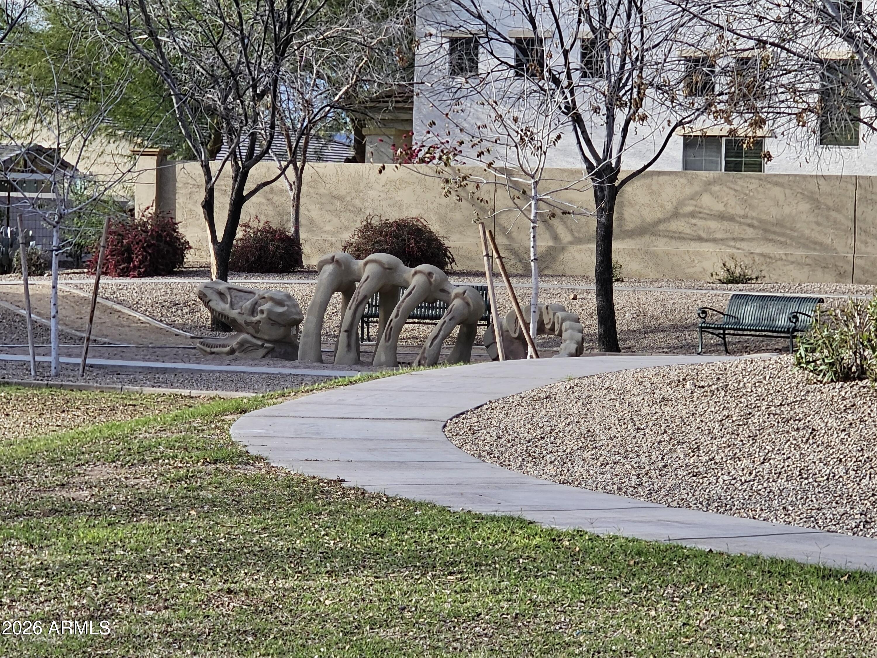 ROVEY FARM ESTATES SOUTH - Residential Lease