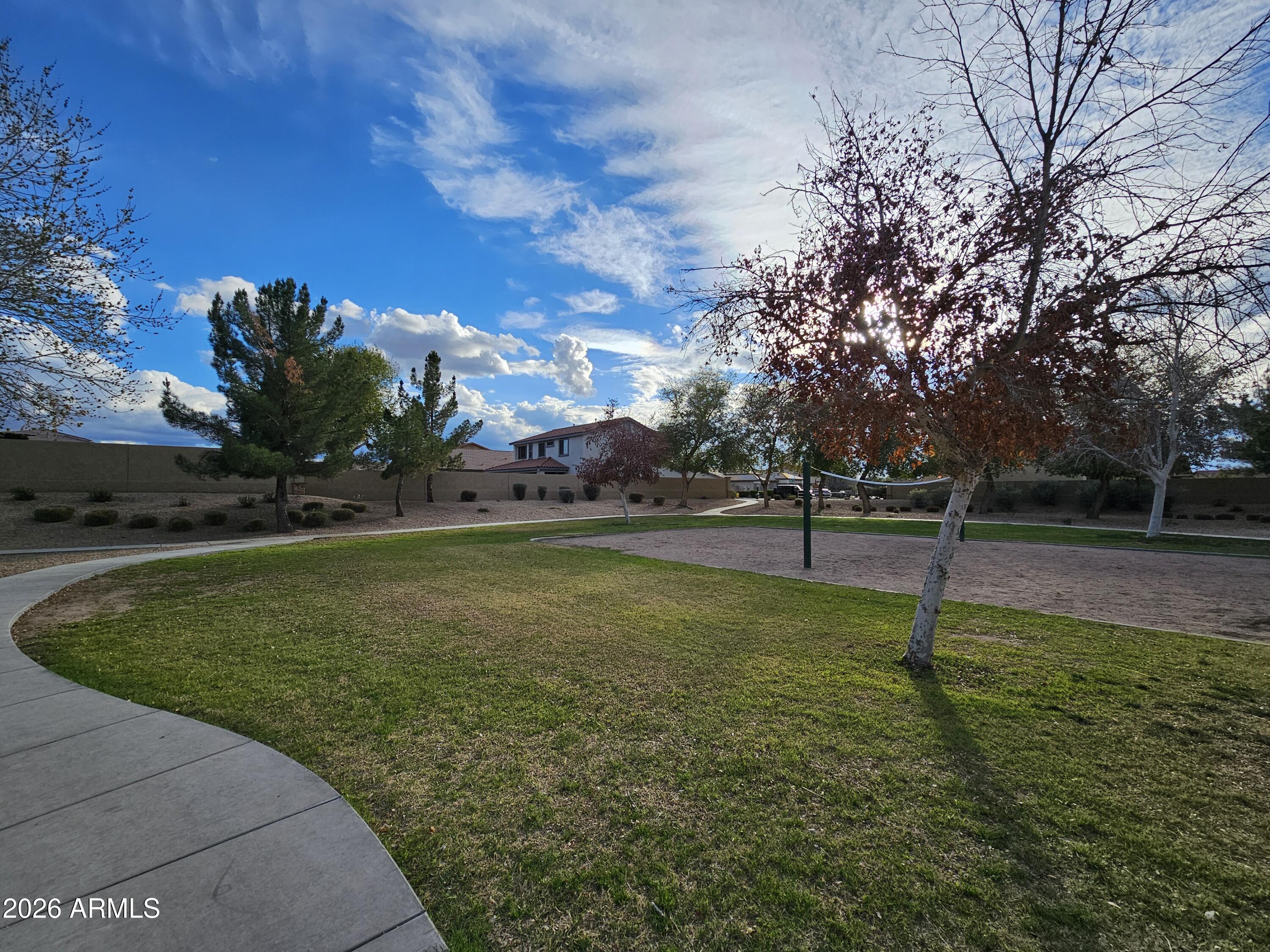 ROVEY FARM ESTATES SOUTH - Residential Lease