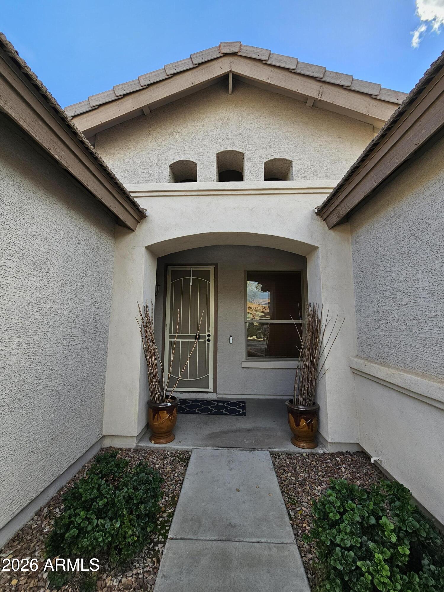 ROVEY FARM ESTATES SOUTH - Residential Lease
