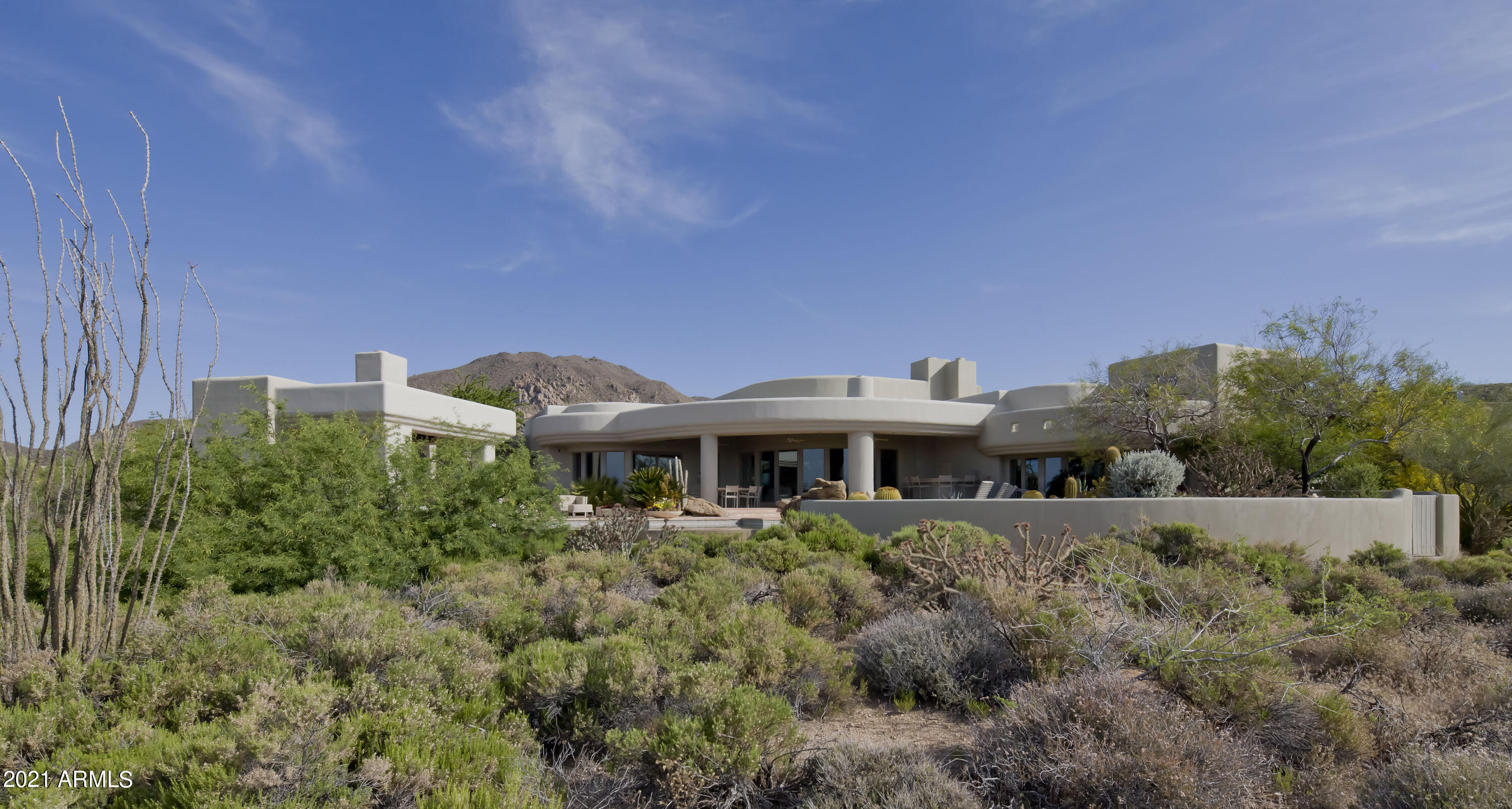 DESERT MOUNTAIN - Land