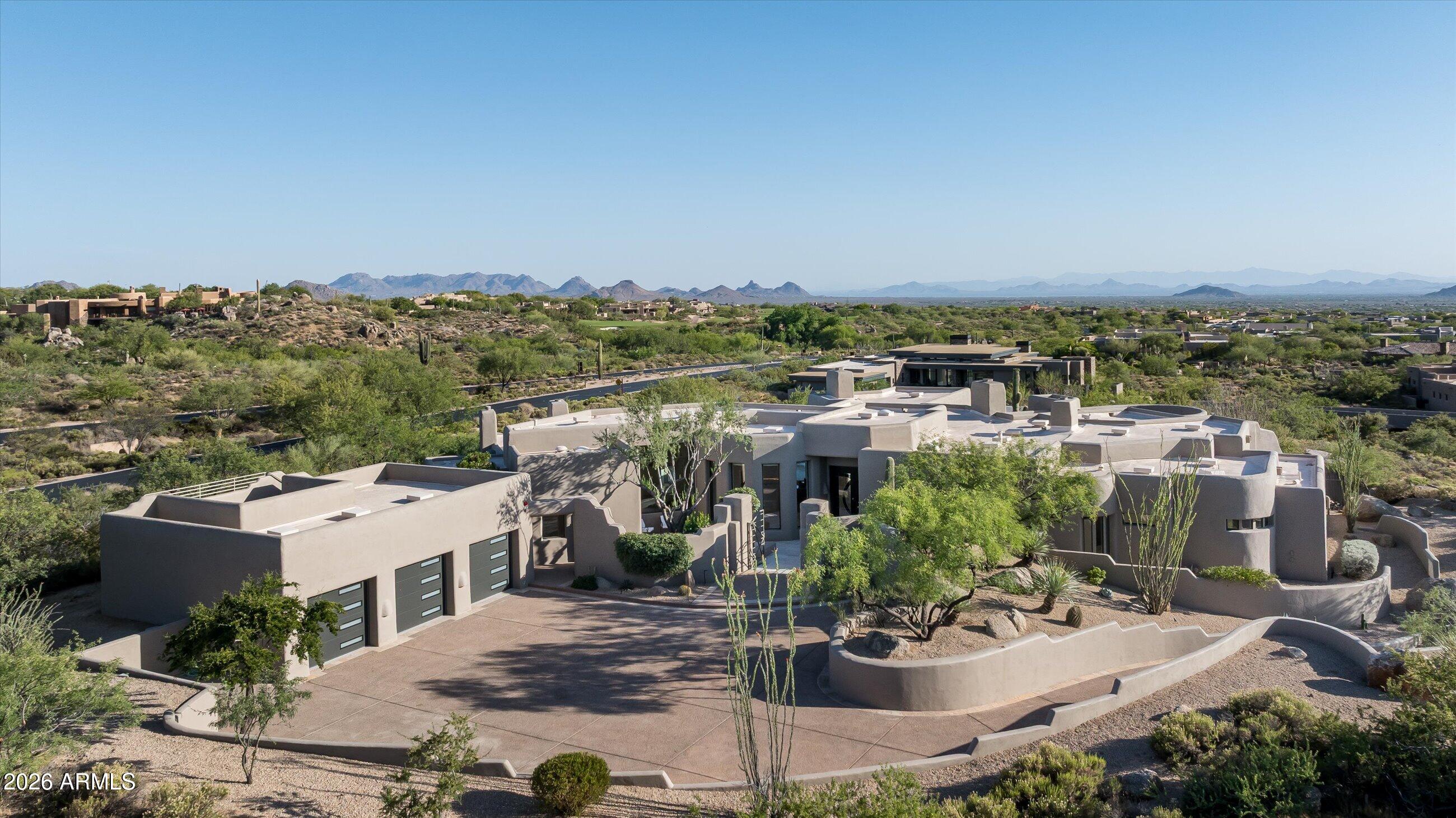 DESERT MOUNTAIN - Residential
