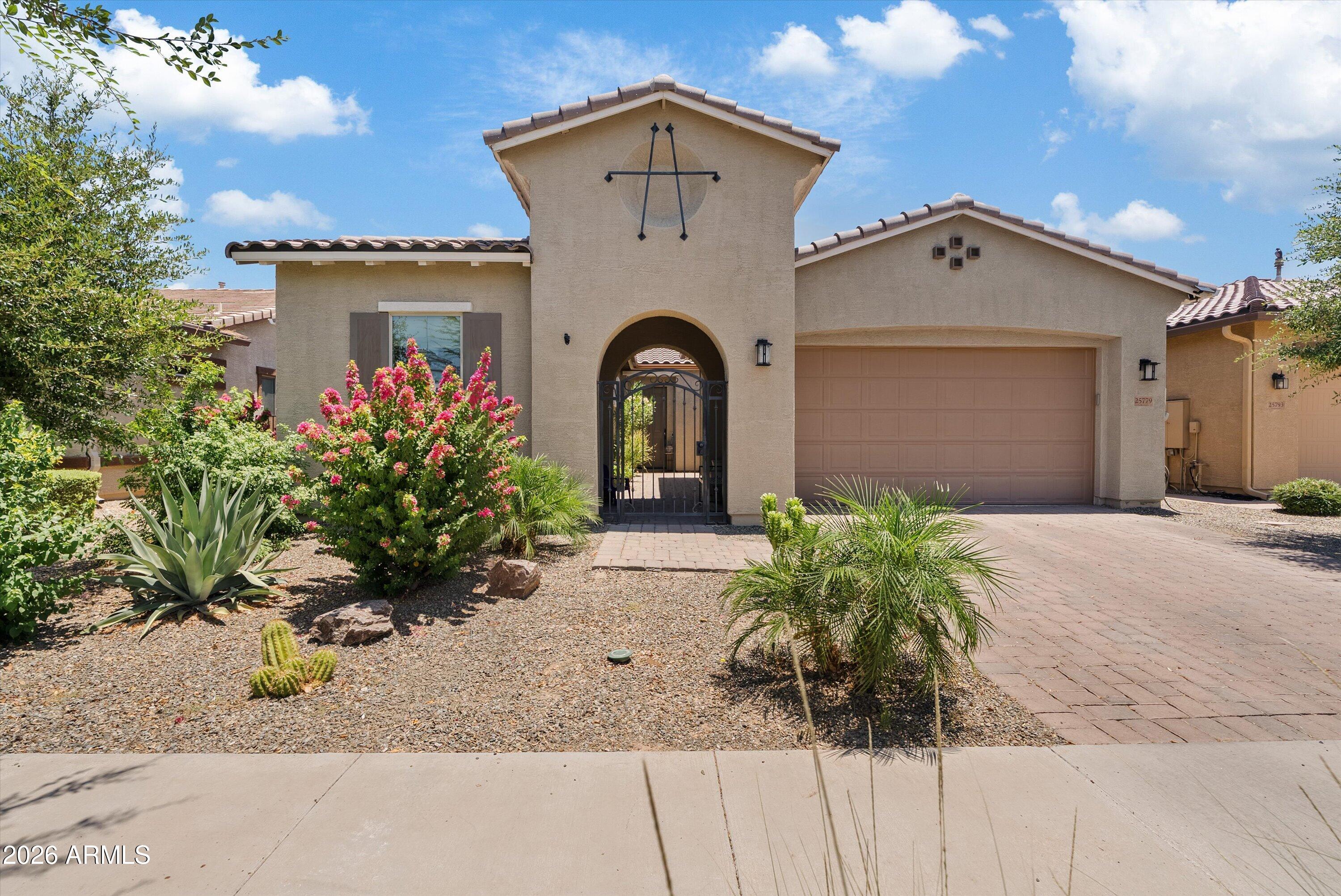 HARVEST QUEEN CREEK - Residential