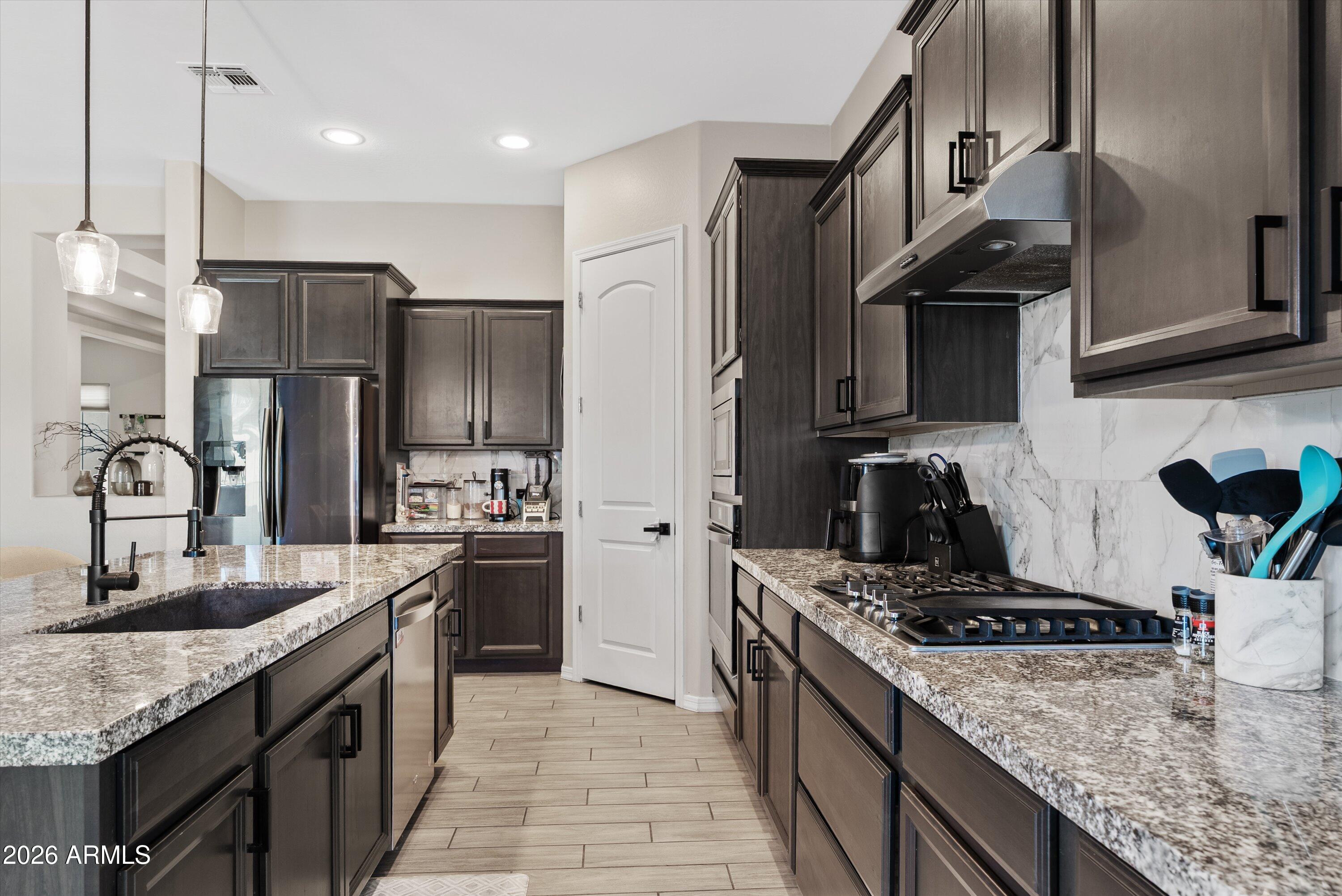 HARVEST QUEEN CREEK - Residential