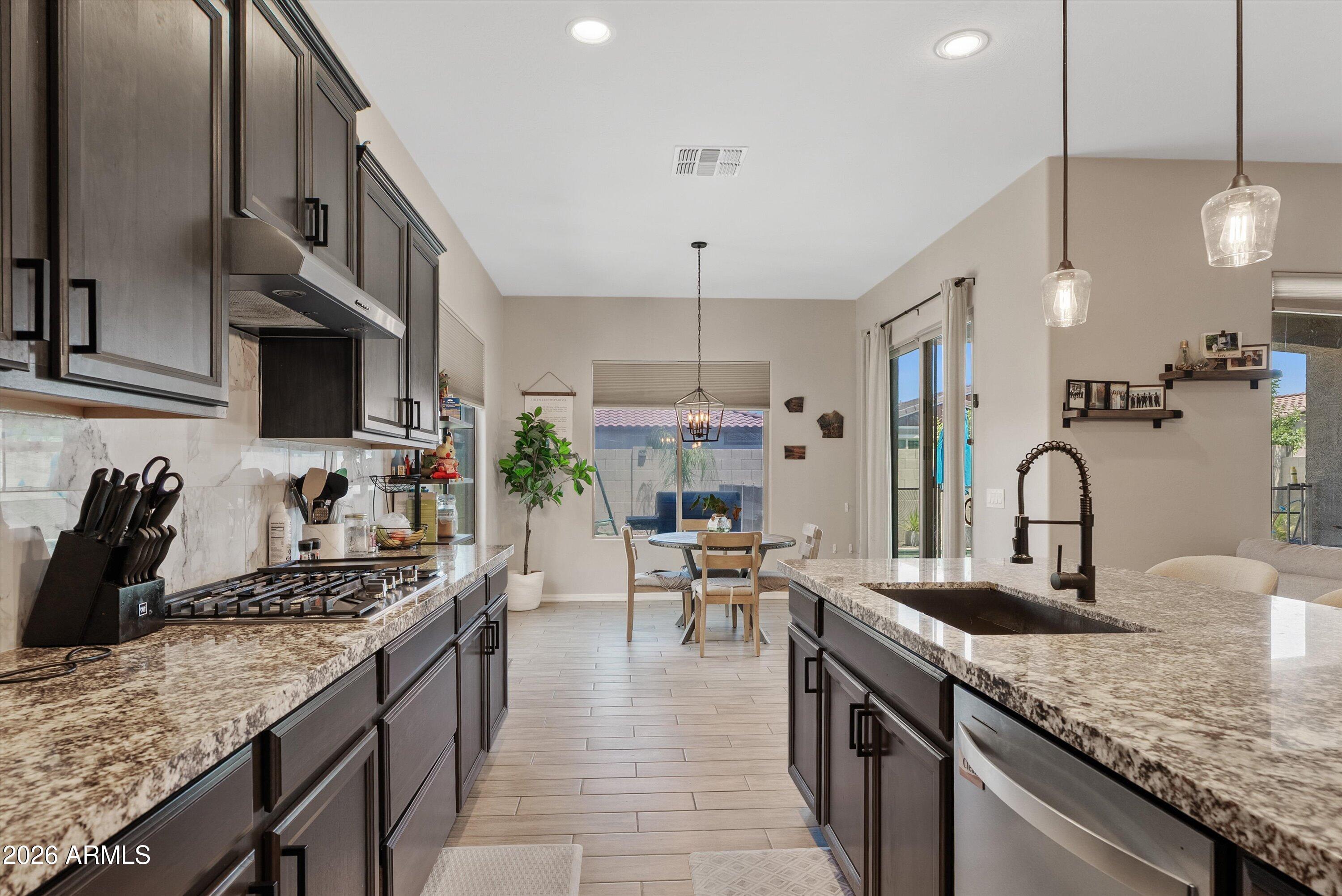 HARVEST QUEEN CREEK - Residential