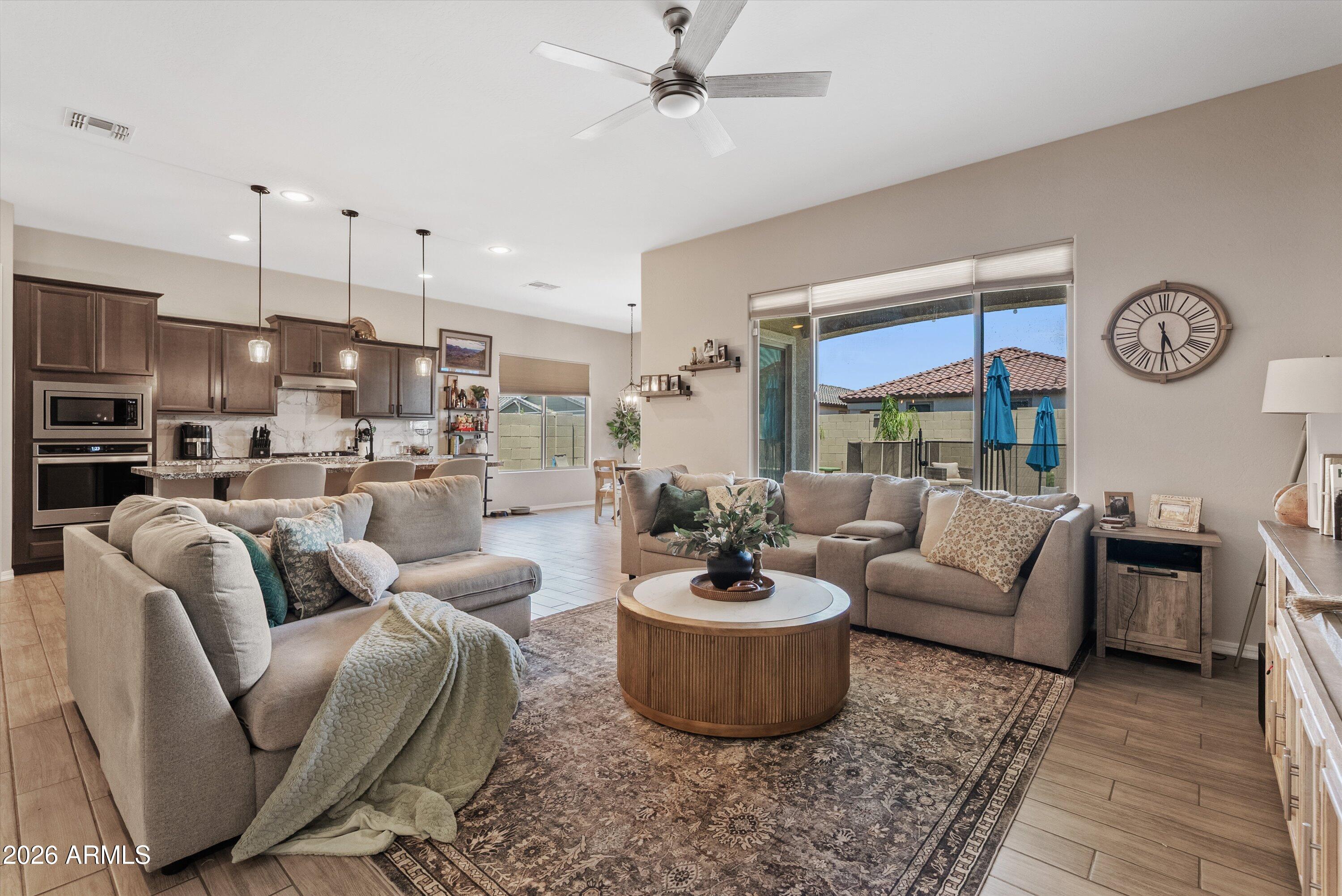 HARVEST QUEEN CREEK - Residential
