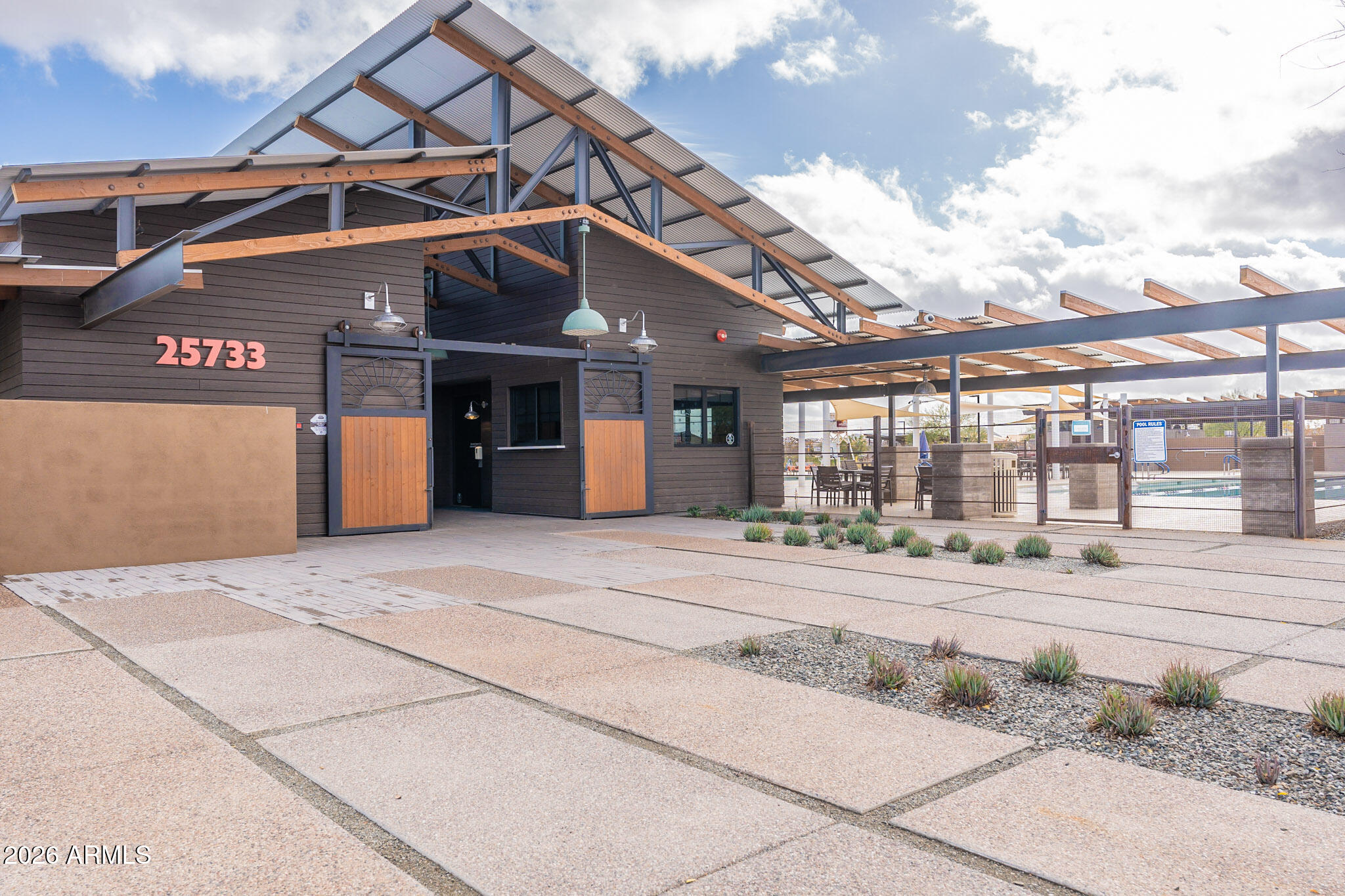 HARVEST QUEEN CREEK - Residential