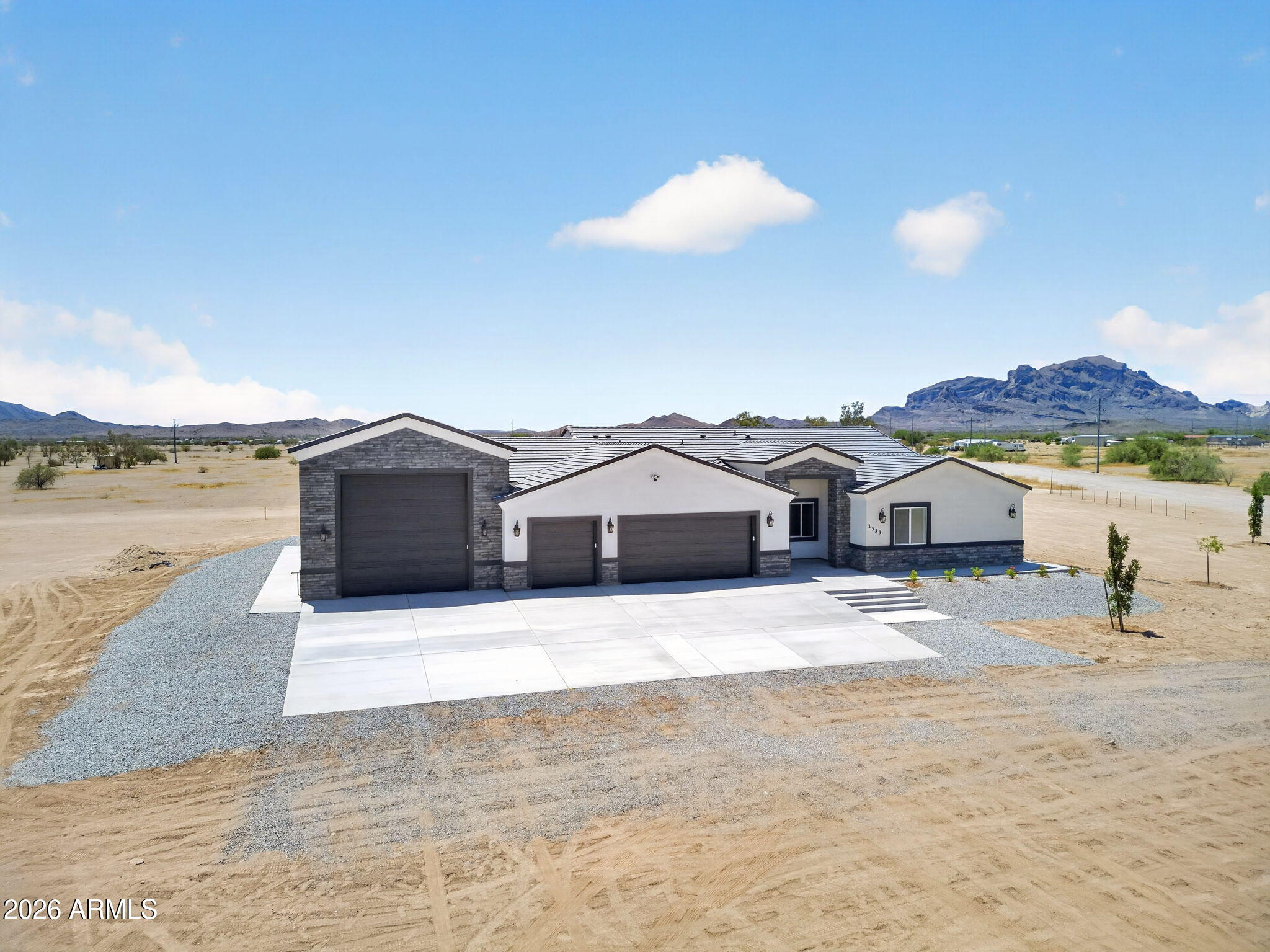 Saddle Vista - Residential