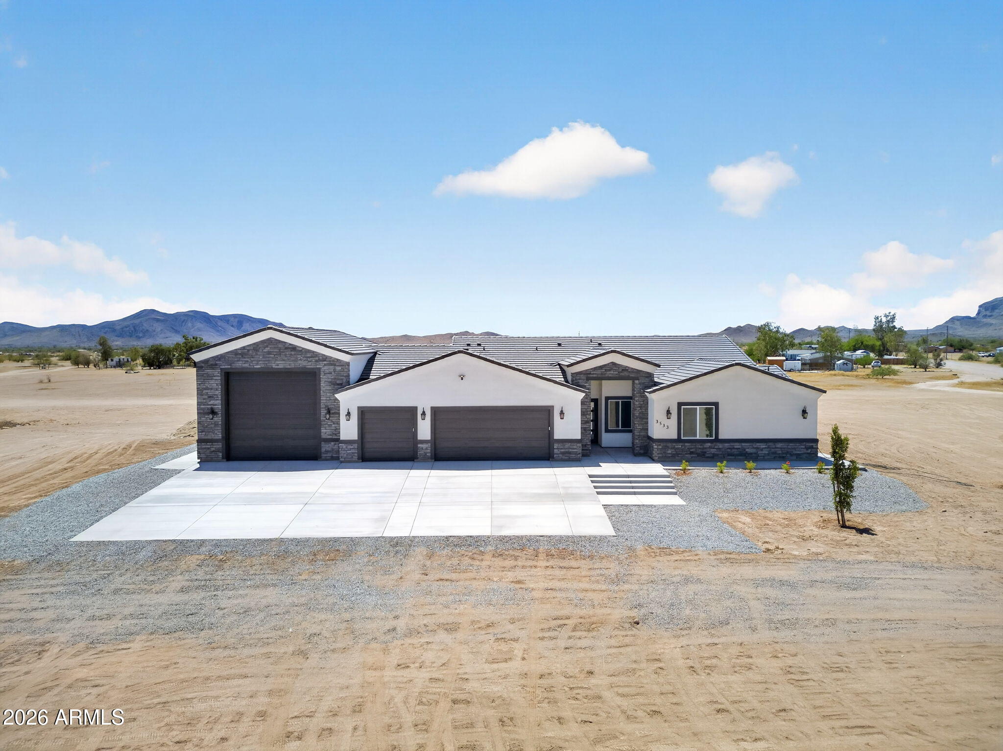 Saddle Vista - Residential