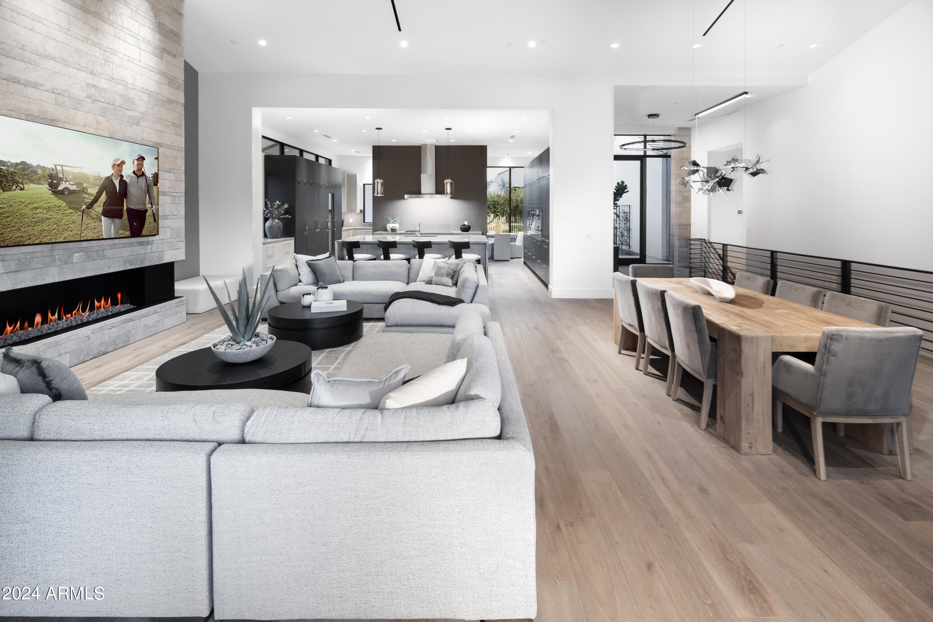 RITZ-CARLTON PARCEL B - Residential